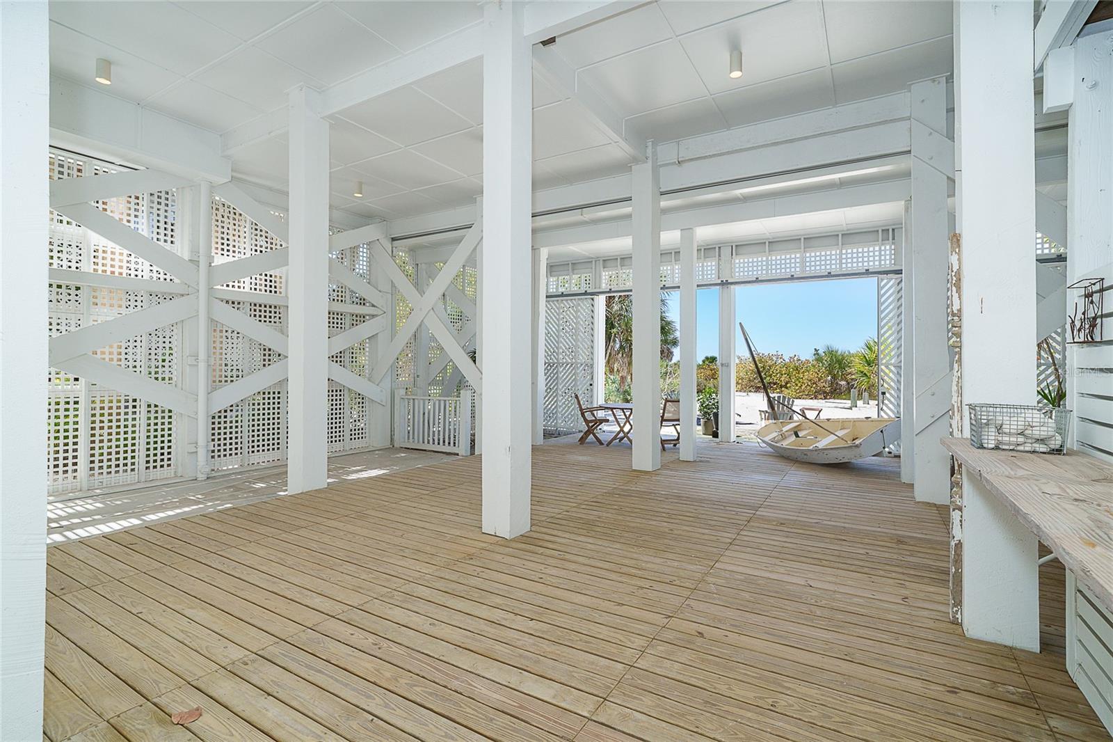 ISLAND HARBOR BEACH CLUB SEC 01 - Residential