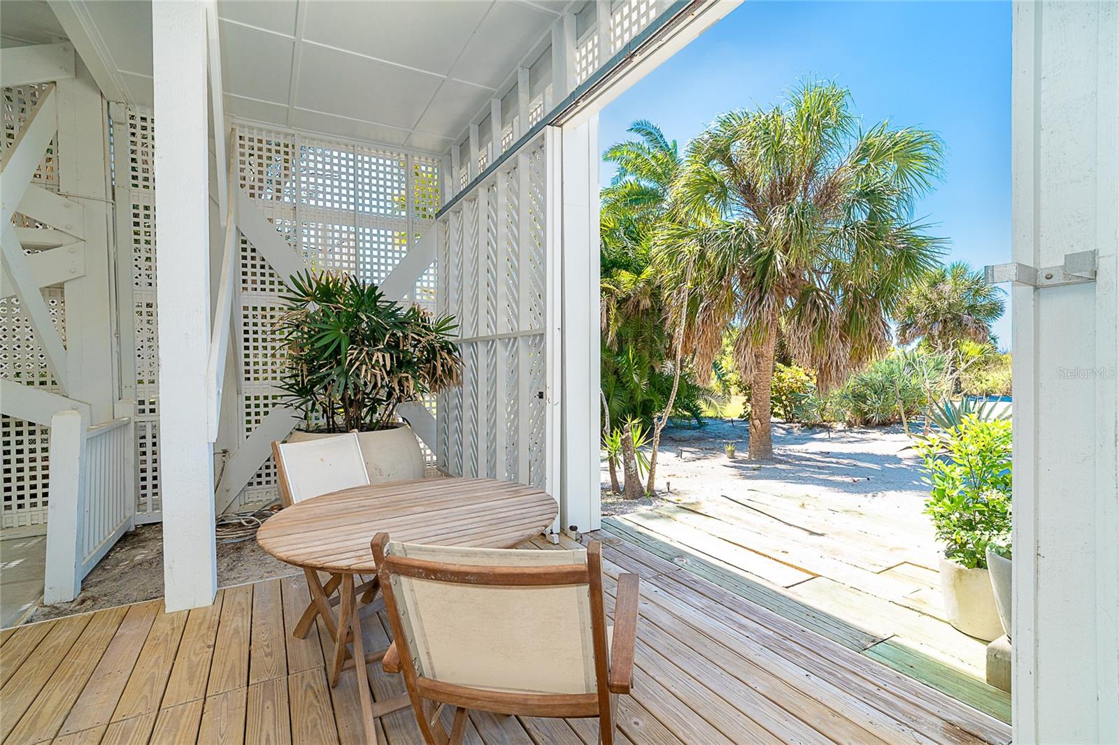 ISLAND HARBOR BEACH CLUB SEC 01 - Residential