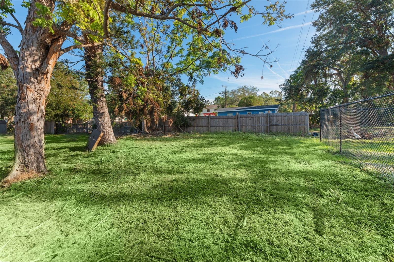 EPSTEINS ADD TO NEWTOWN - Residential