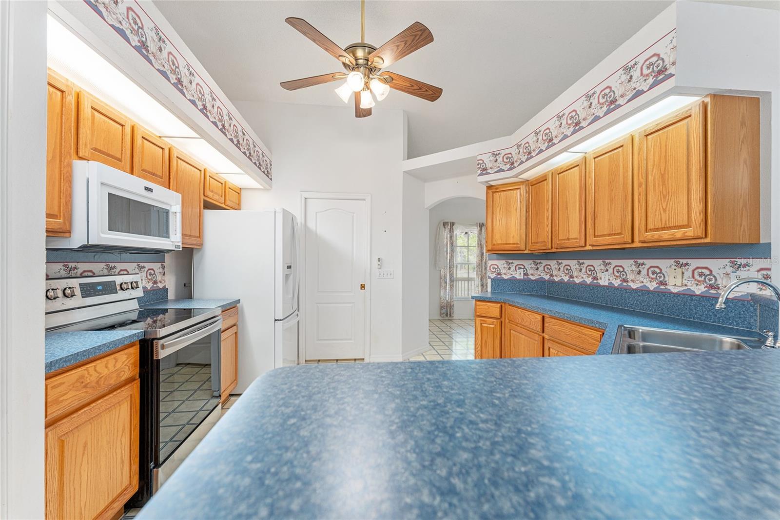 MINI FARMS UNIT 10 UNREC - Residential