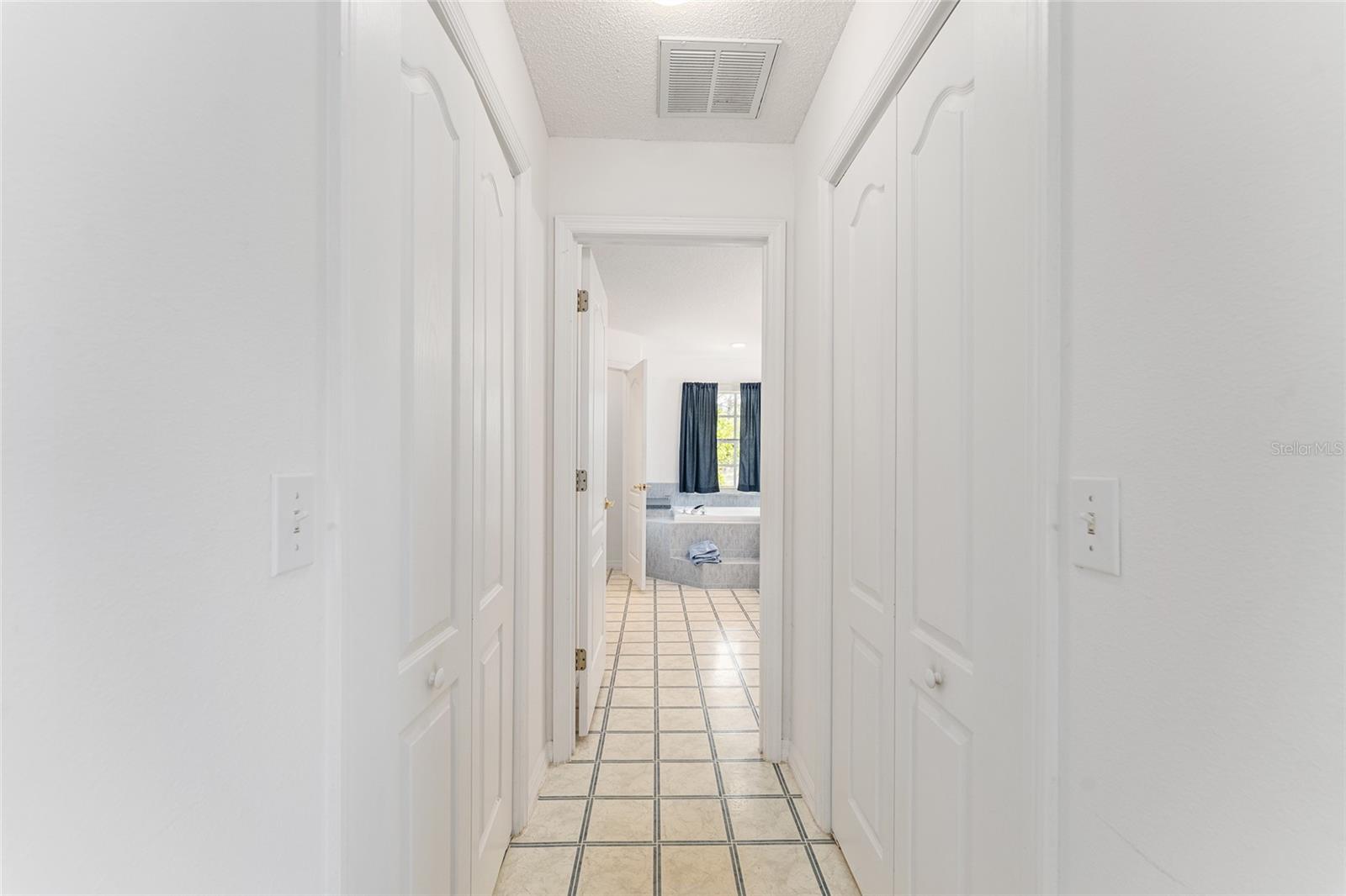 MINI FARMS UNIT 10 UNREC - Residential