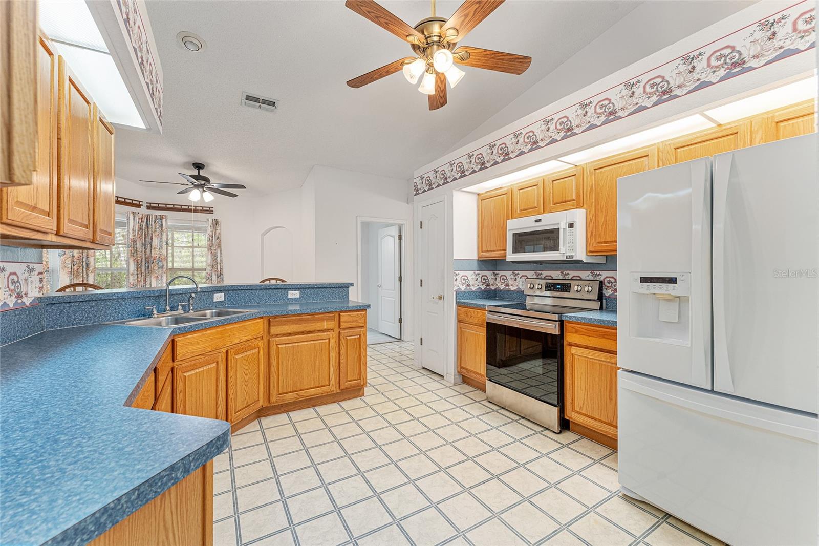 MINI FARMS UNIT 10 UNREC - Residential