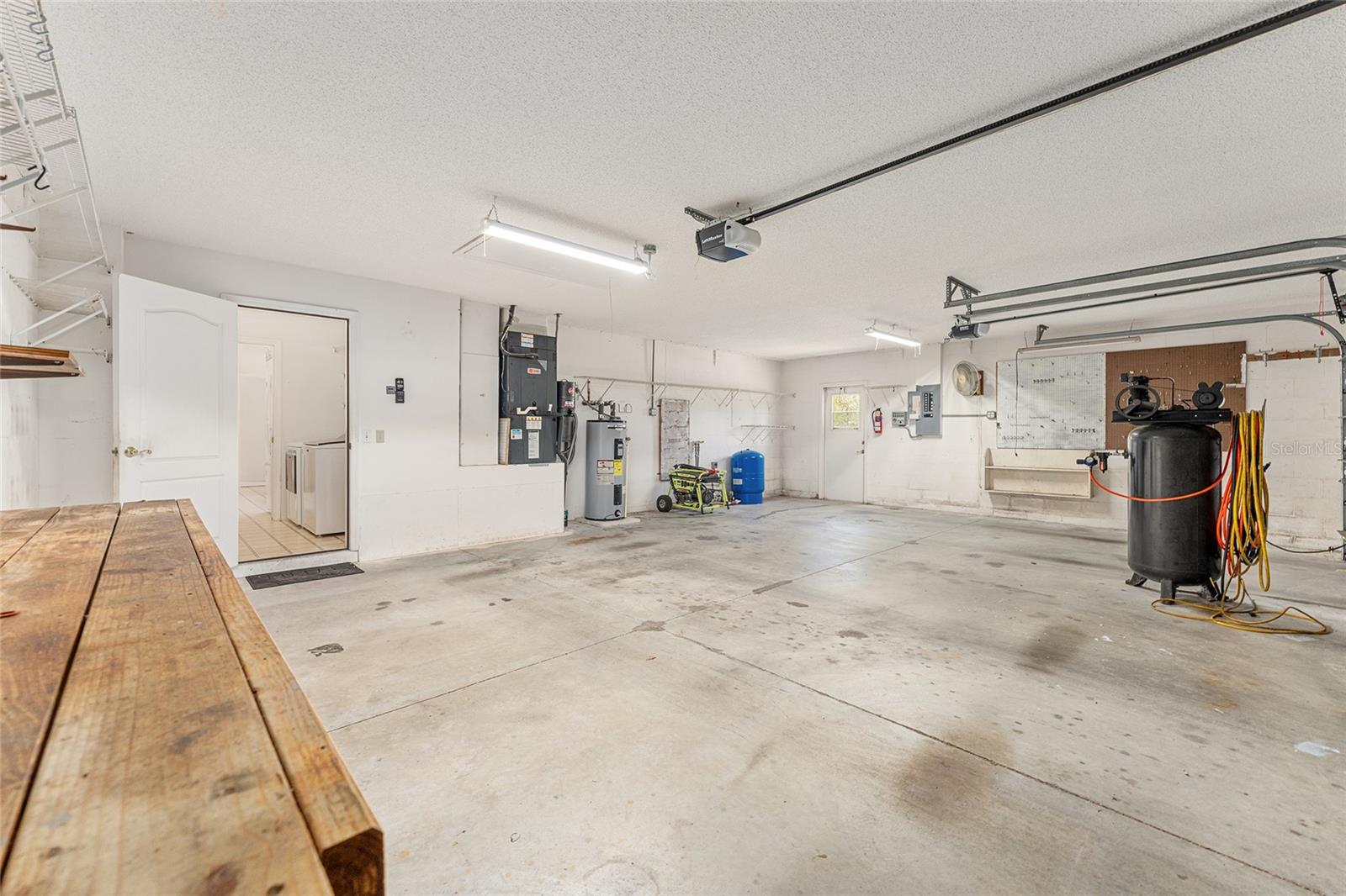 MINI FARMS UNIT 10 UNREC - Residential