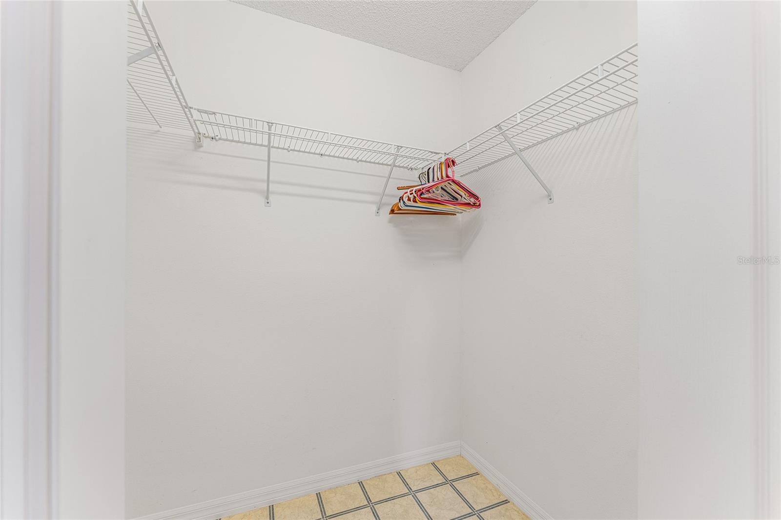 MINI FARMS UNIT 10 UNREC - Residential