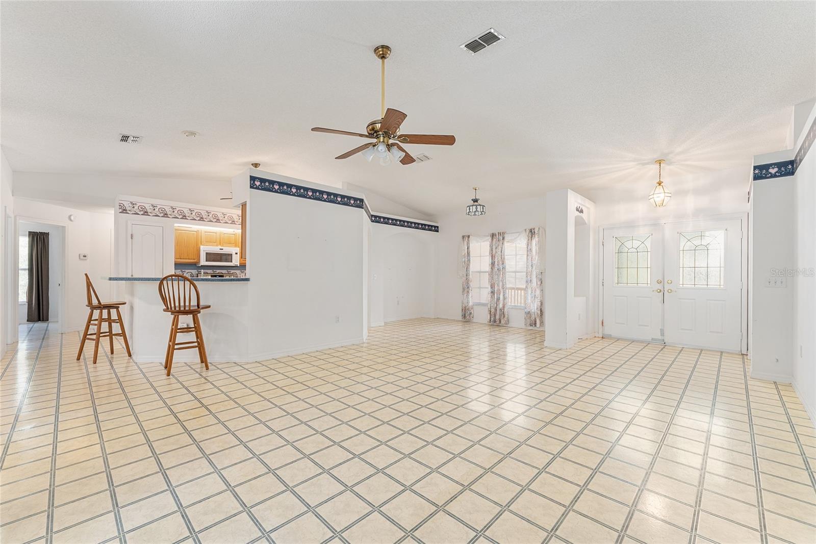 MINI FARMS UNIT 10 UNREC - Residential