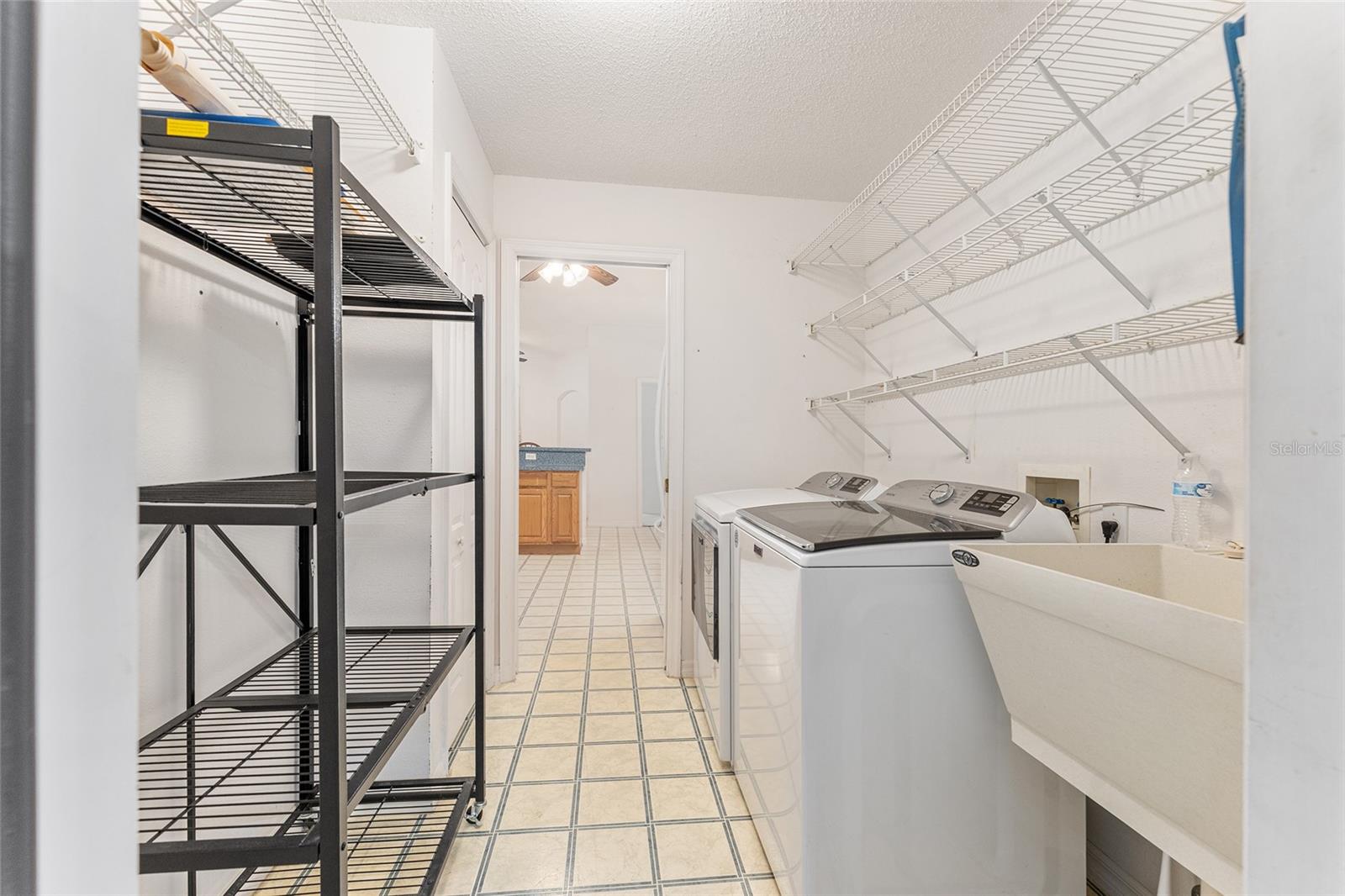 MINI FARMS UNIT 10 UNREC - Residential