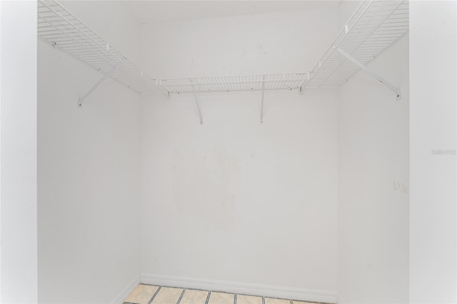 MINI FARMS UNIT 10 UNREC - Residential