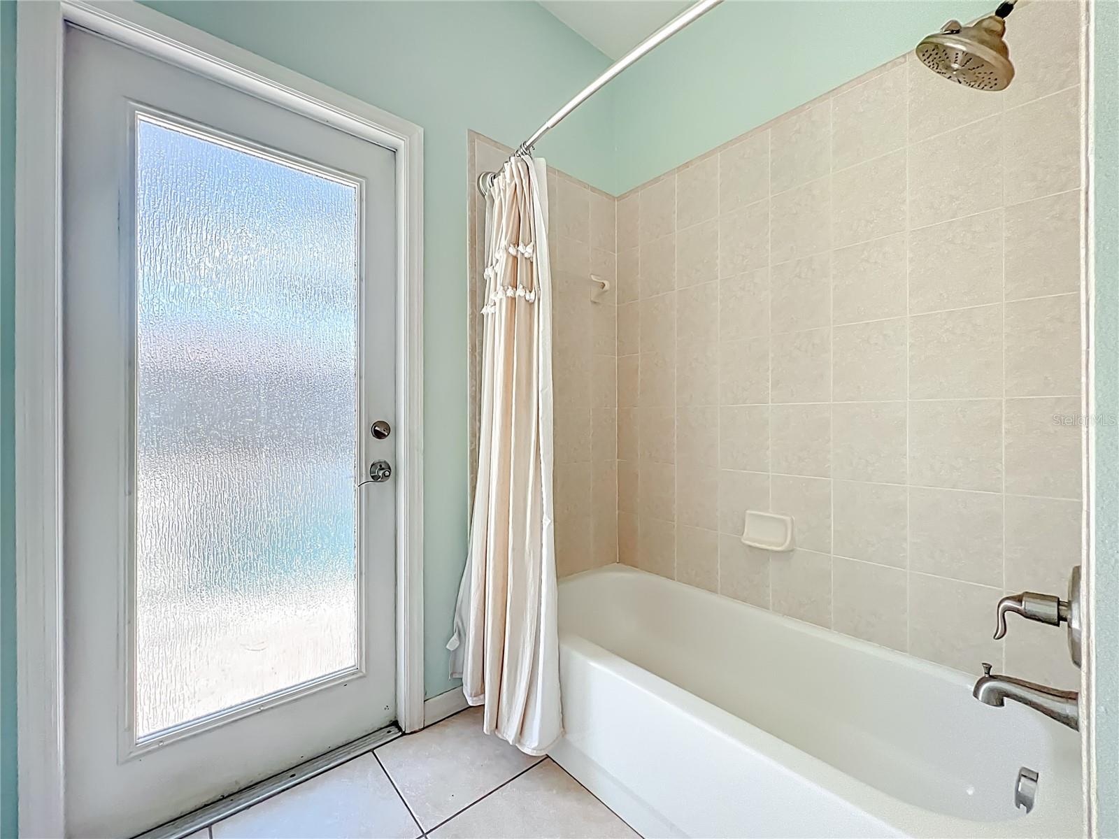 STONEYWOOD PH 11 - Residential