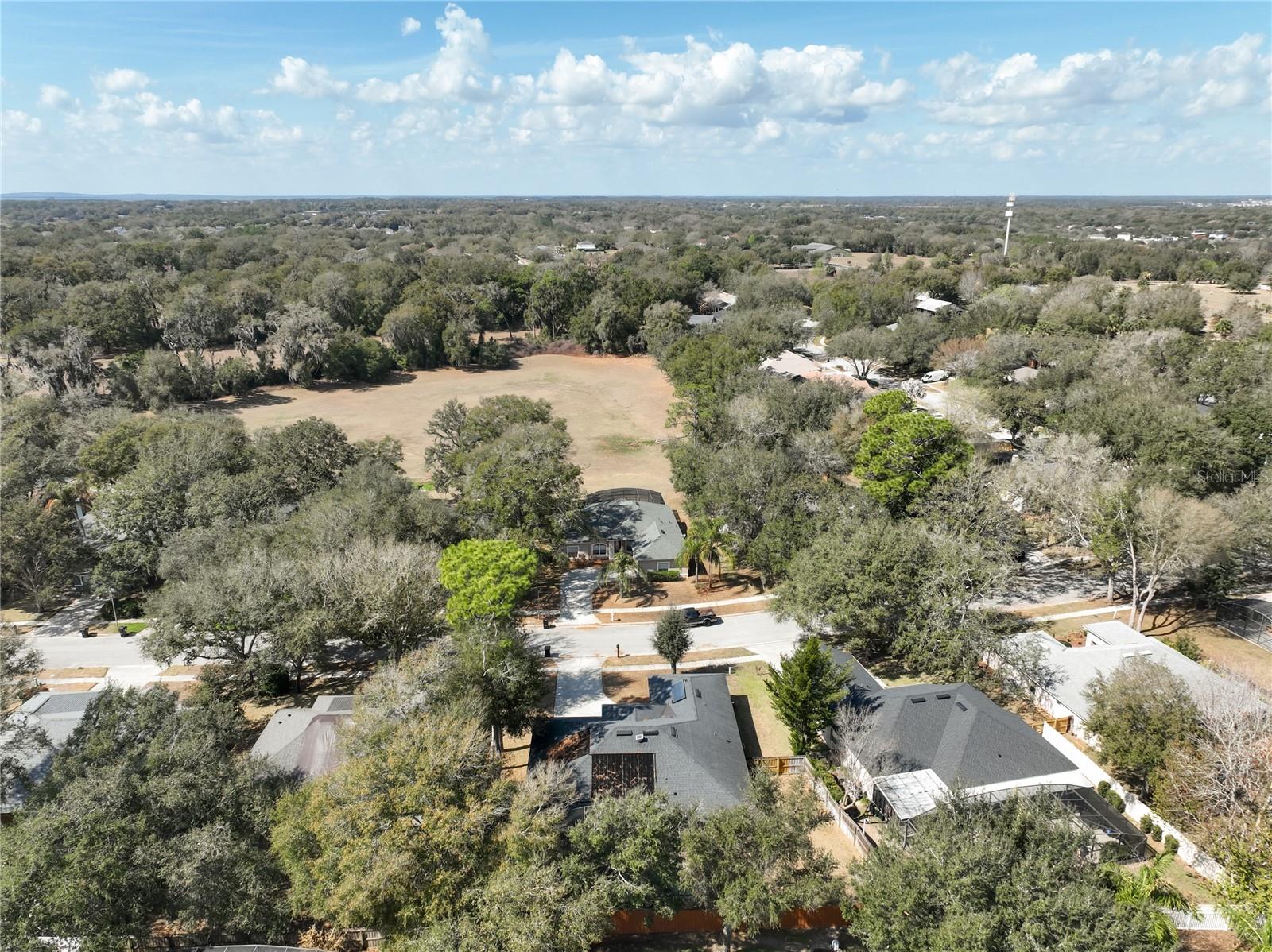 STONEYWOOD PH 11 - Residential