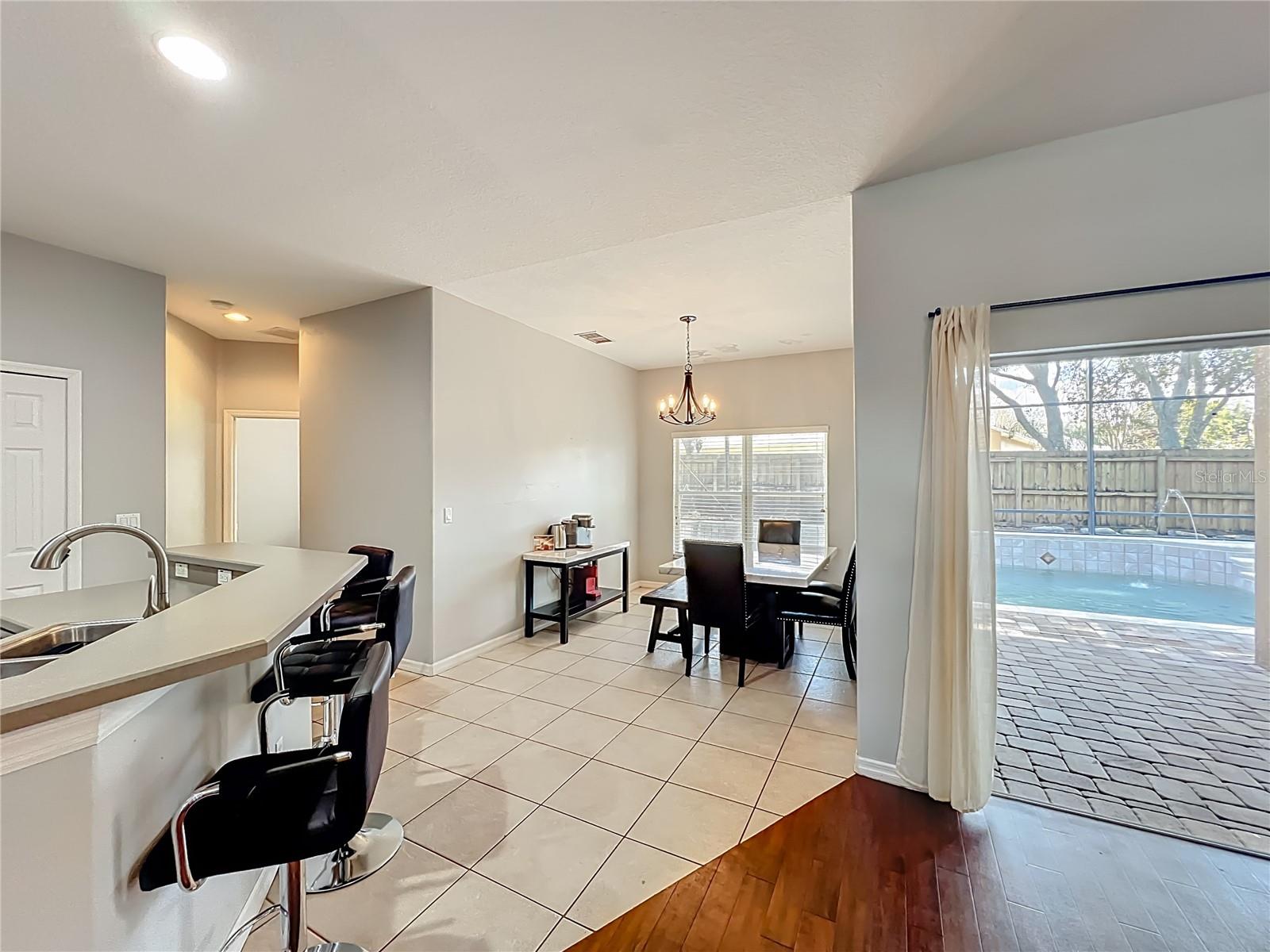 STONEYWOOD PH 11 - Residential