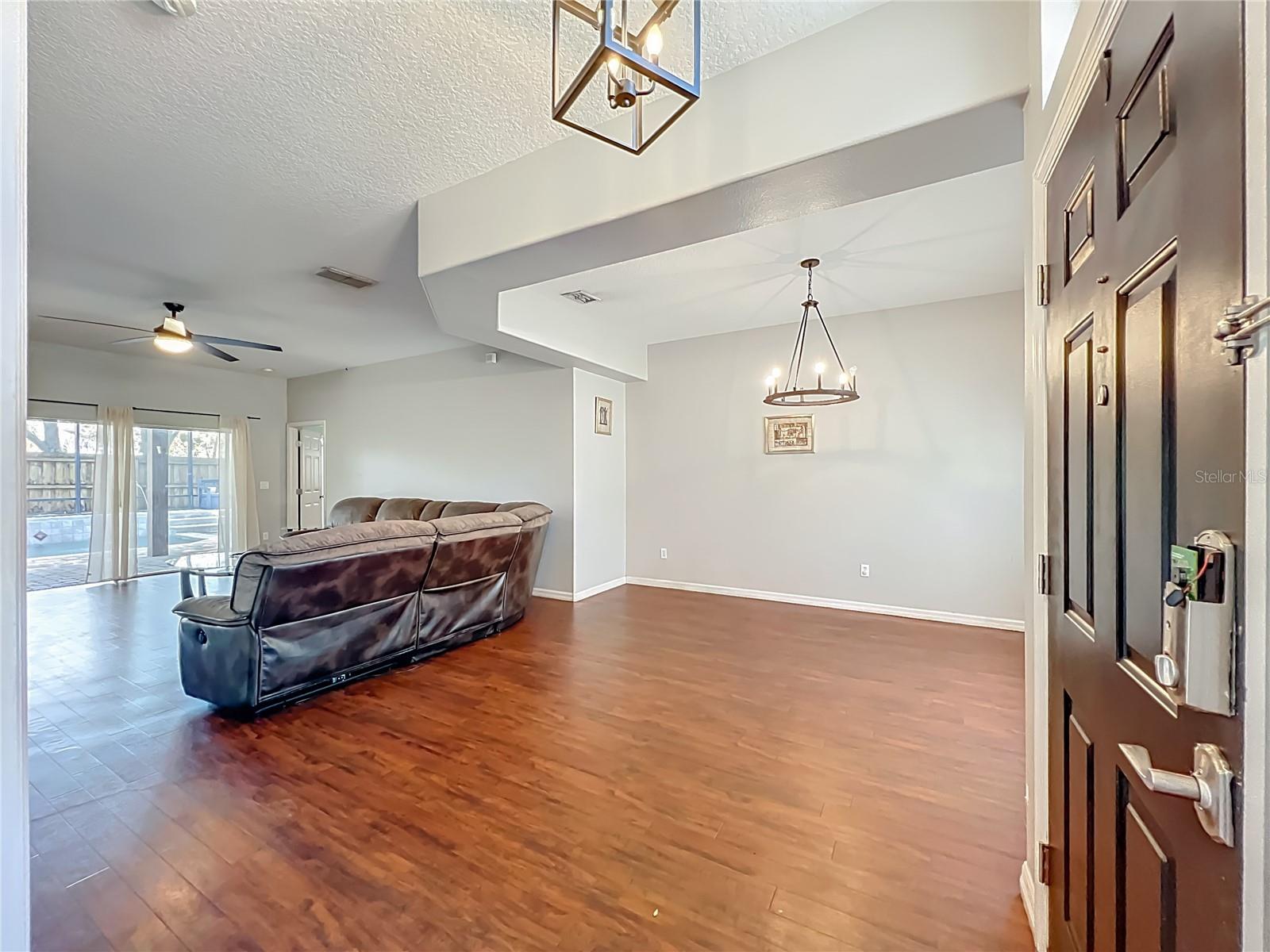 STONEYWOOD PH 11 - Residential