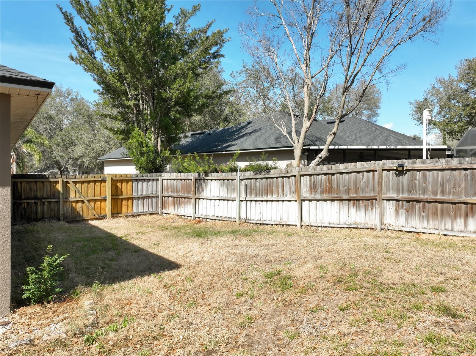 STONEYWOOD PH 11 - Residential