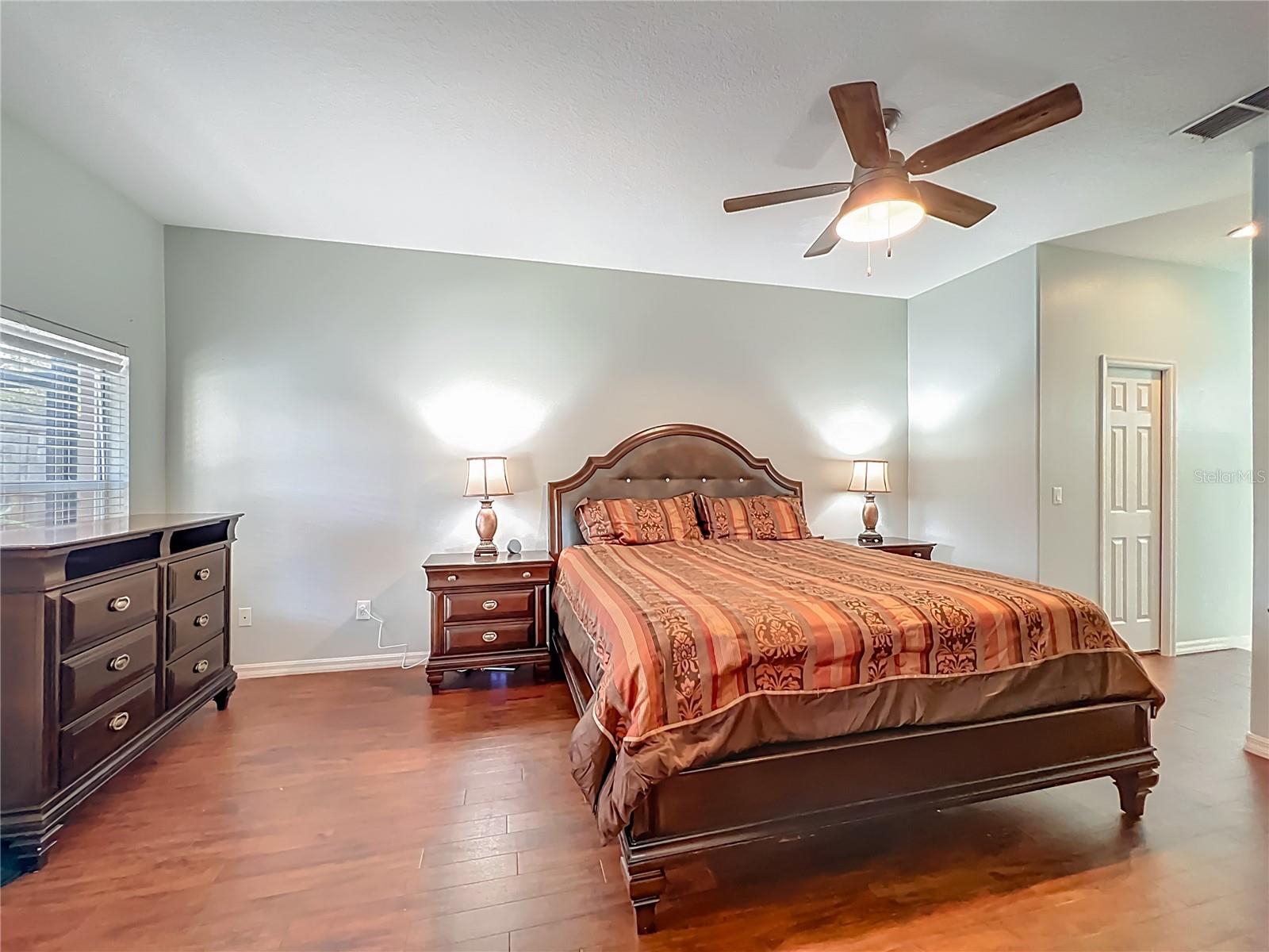 STONEYWOOD PH 11 - Residential