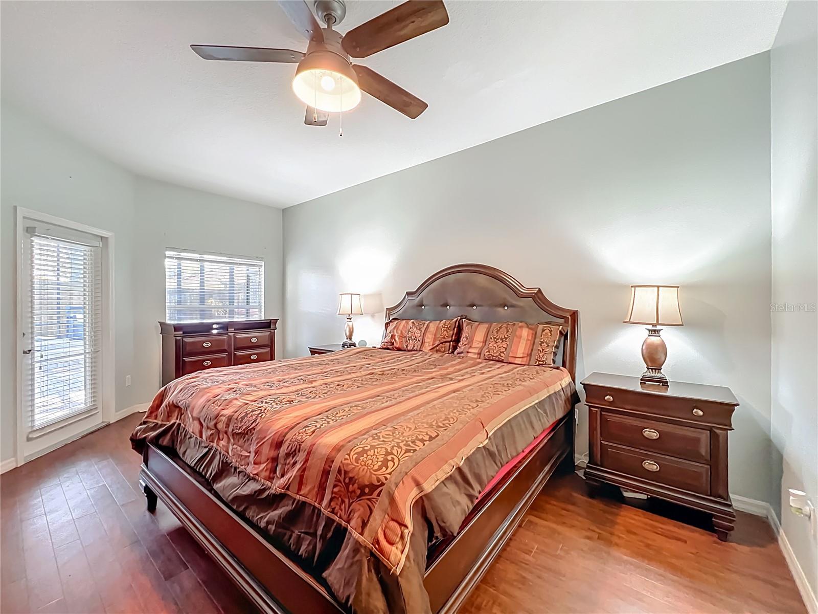 STONEYWOOD PH 11 - Residential