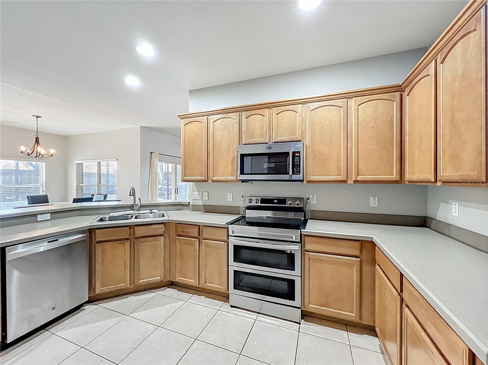 STONEYWOOD PH 11 - Residential