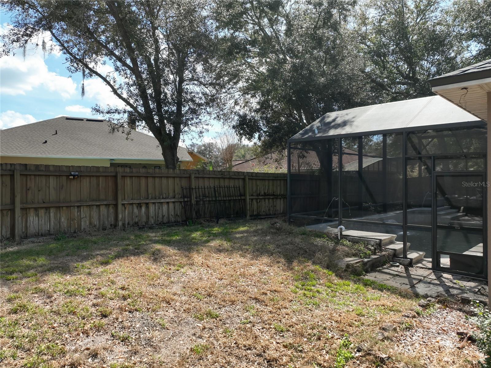 STONEYWOOD PH 11 - Residential