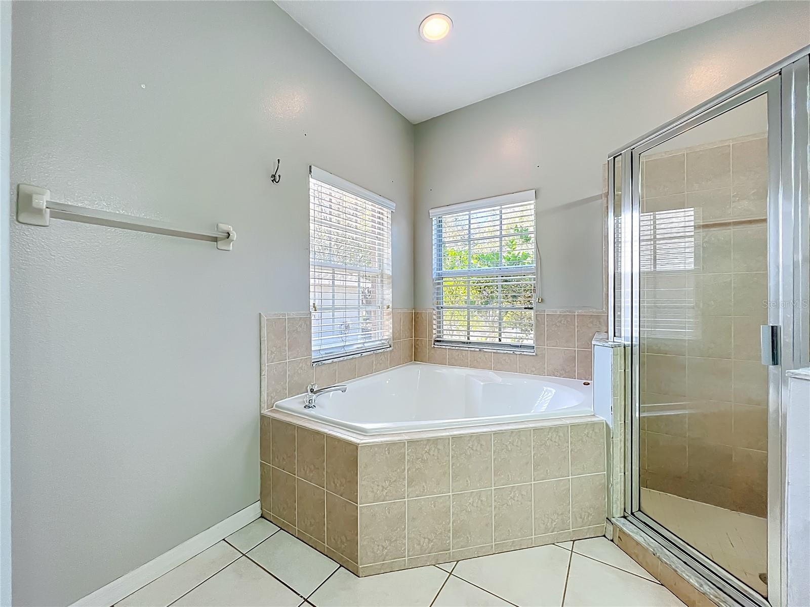 STONEYWOOD PH 11 - Residential