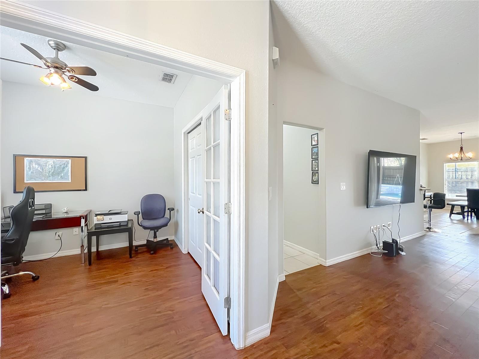 STONEYWOOD PH 11 - Residential