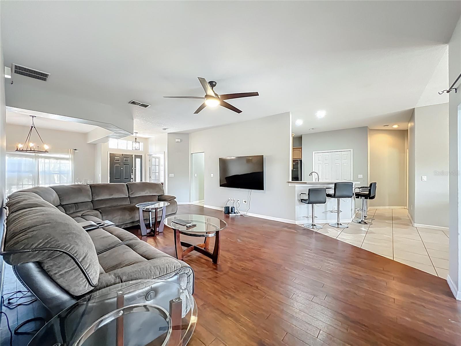 STONEYWOOD PH 11 - Residential