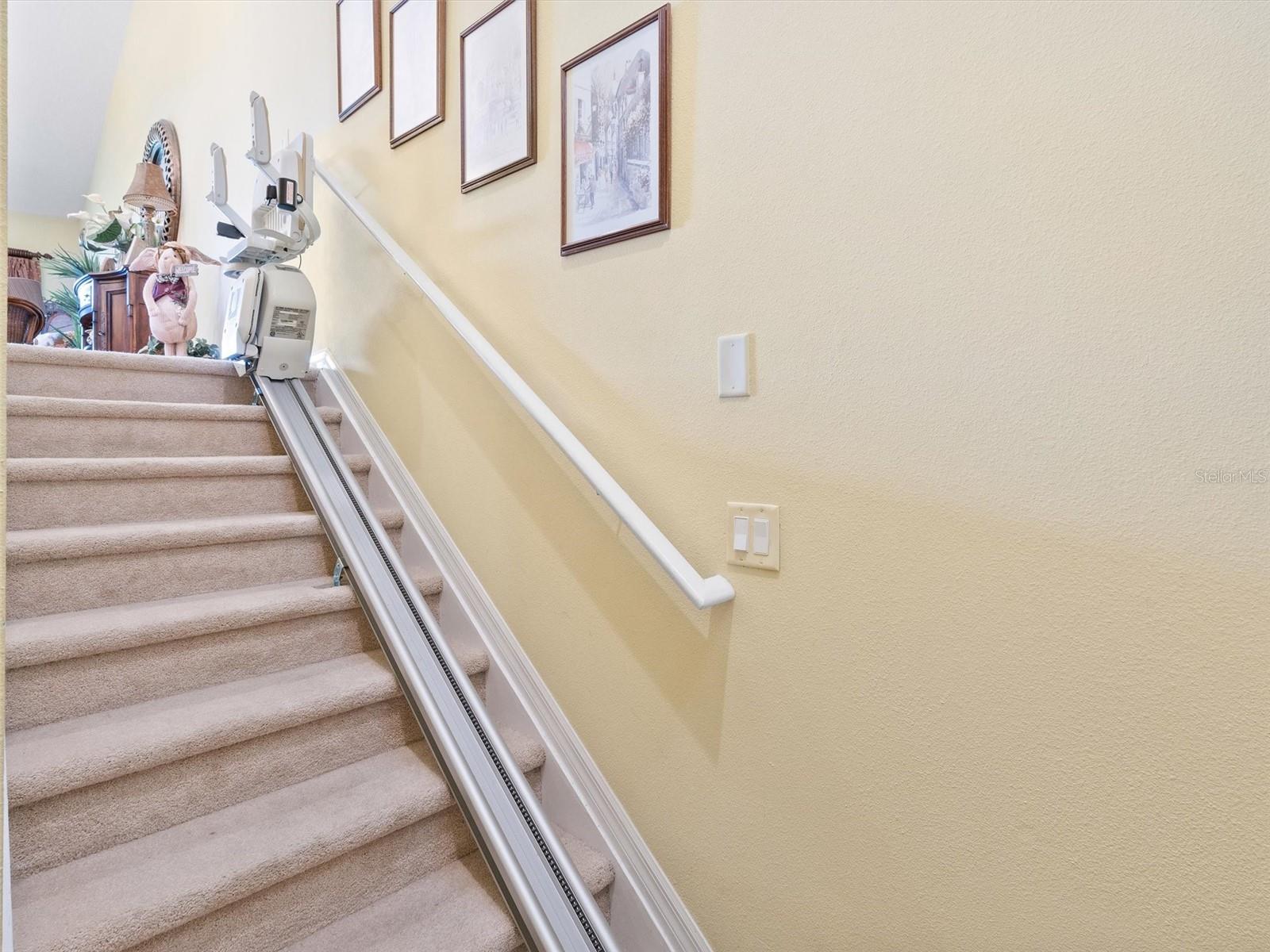 LAKESIDE LANDINGS - Residential