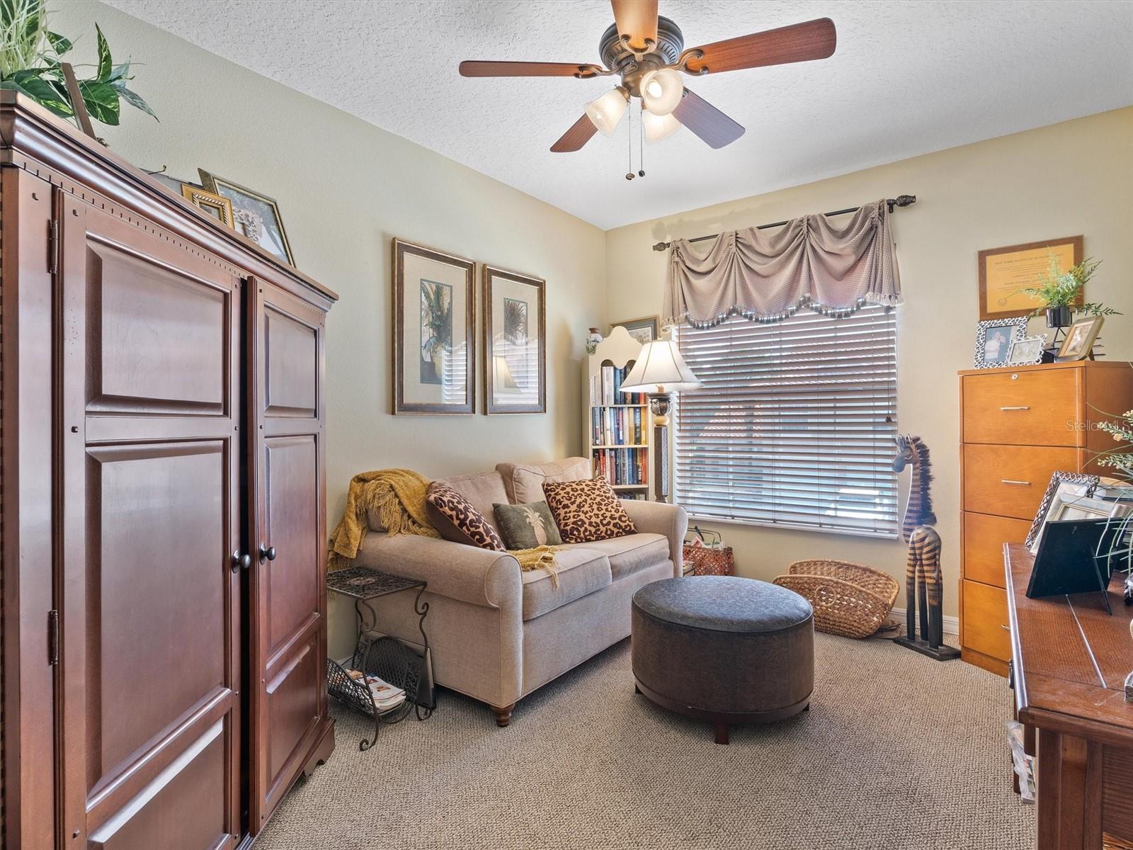 LAKESIDE LANDINGS - Residential