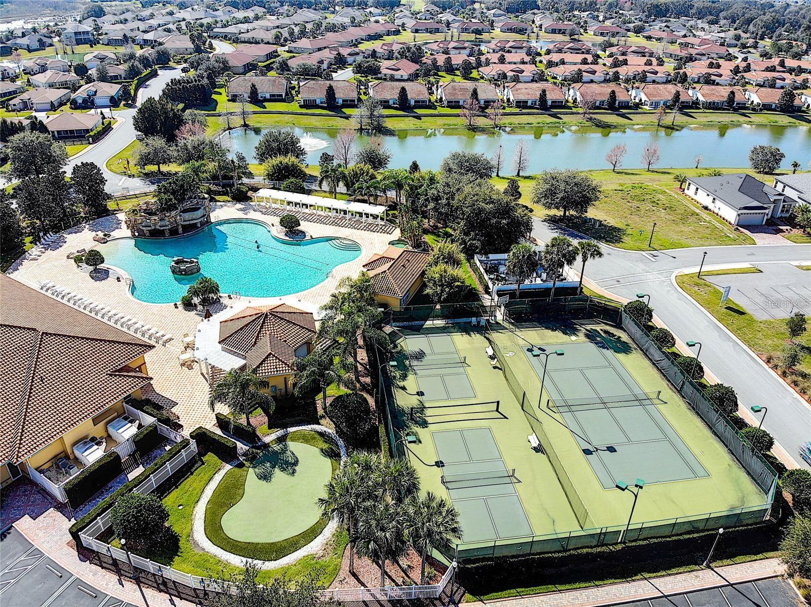 LAKESIDE LANDINGS - Residential