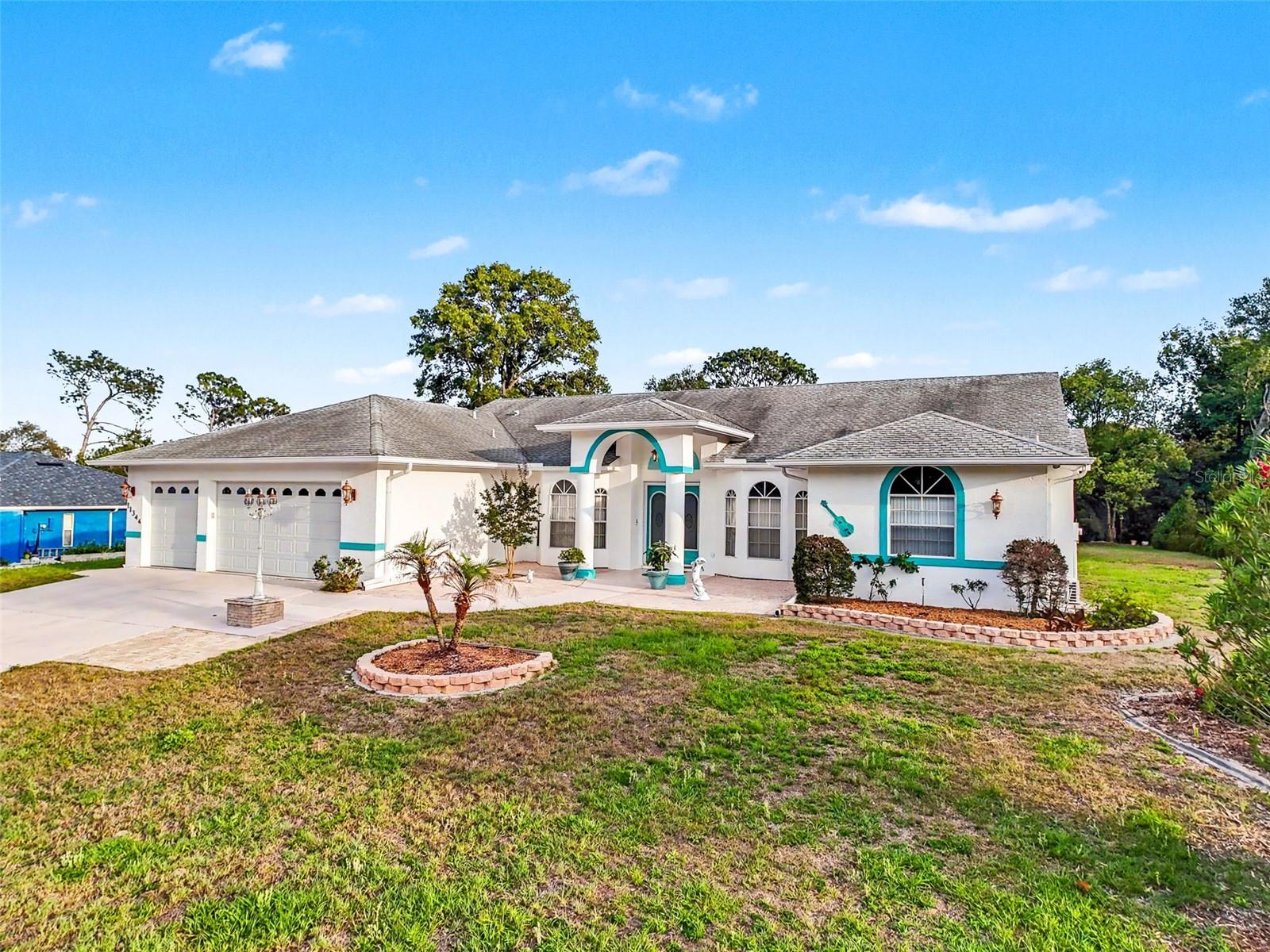 RAINBOW WOODS - Residential