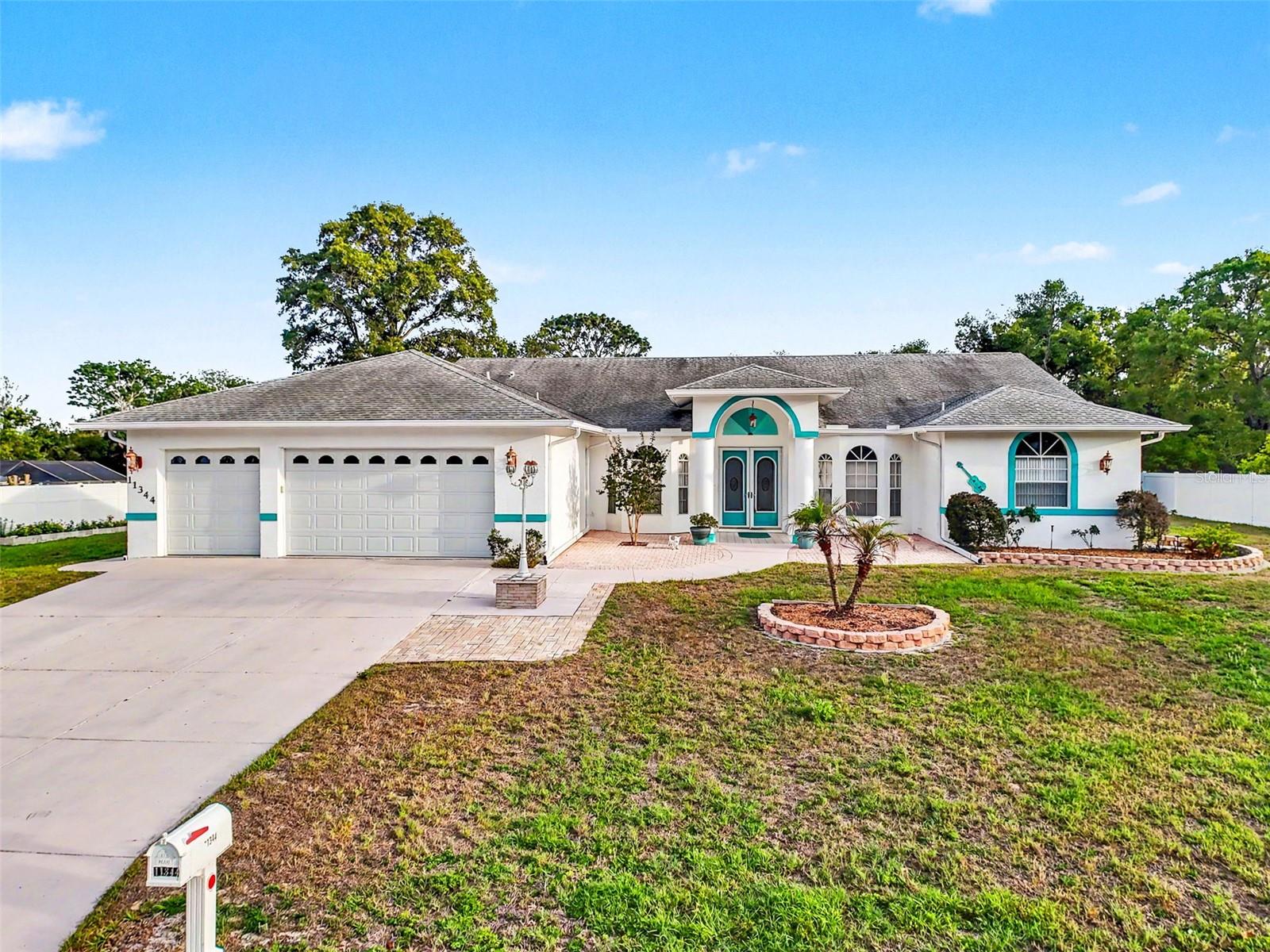RAINBOW WOODS - Residential