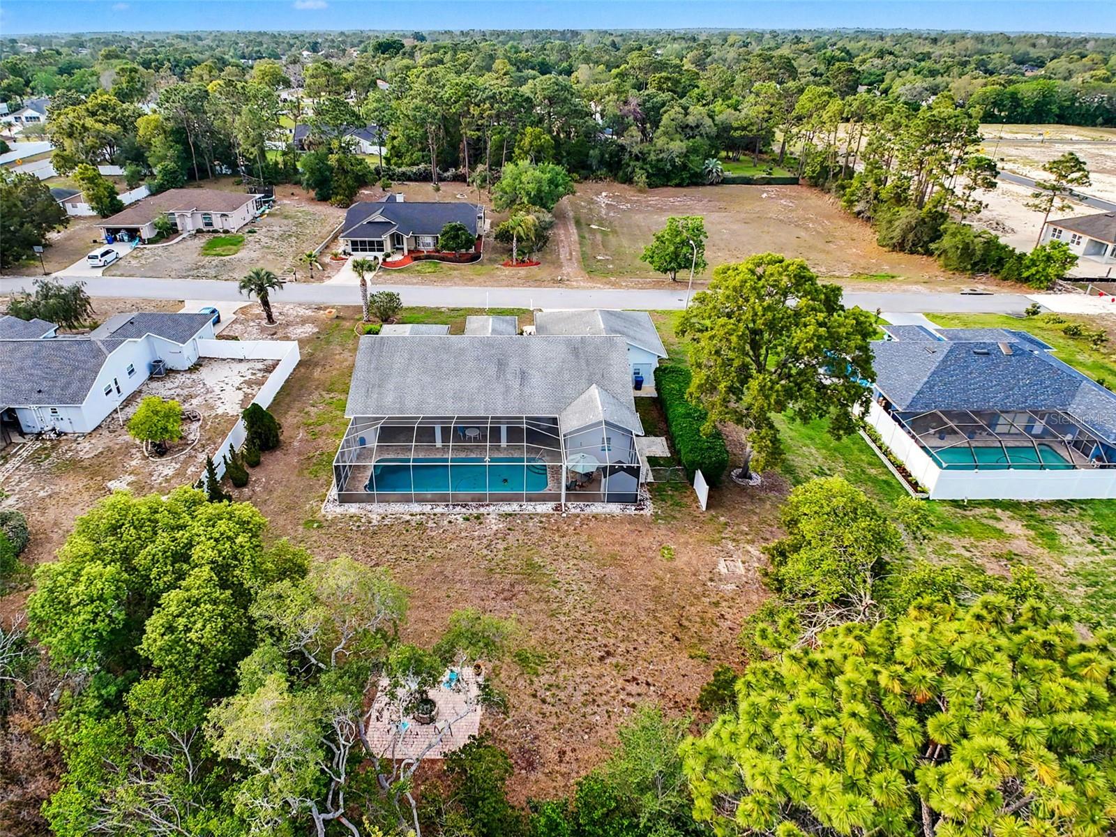 RAINBOW WOODS - Residential