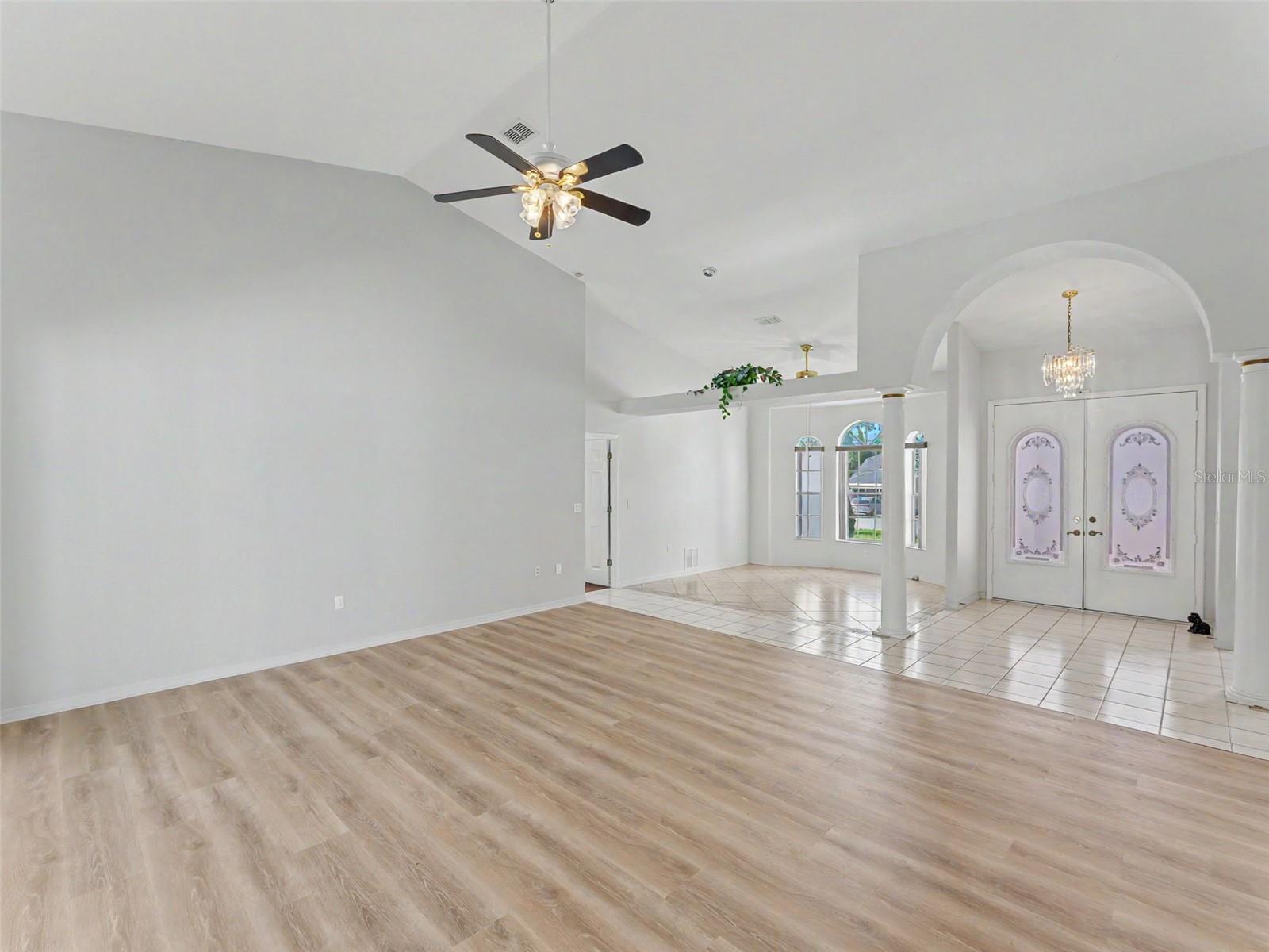 RAINBOW WOODS - Residential