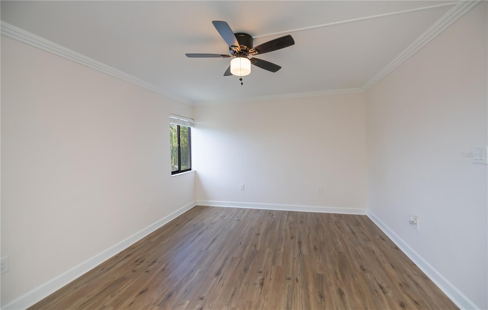 WINDJAMMER VILLAGE PT 02 CONDO - Residential