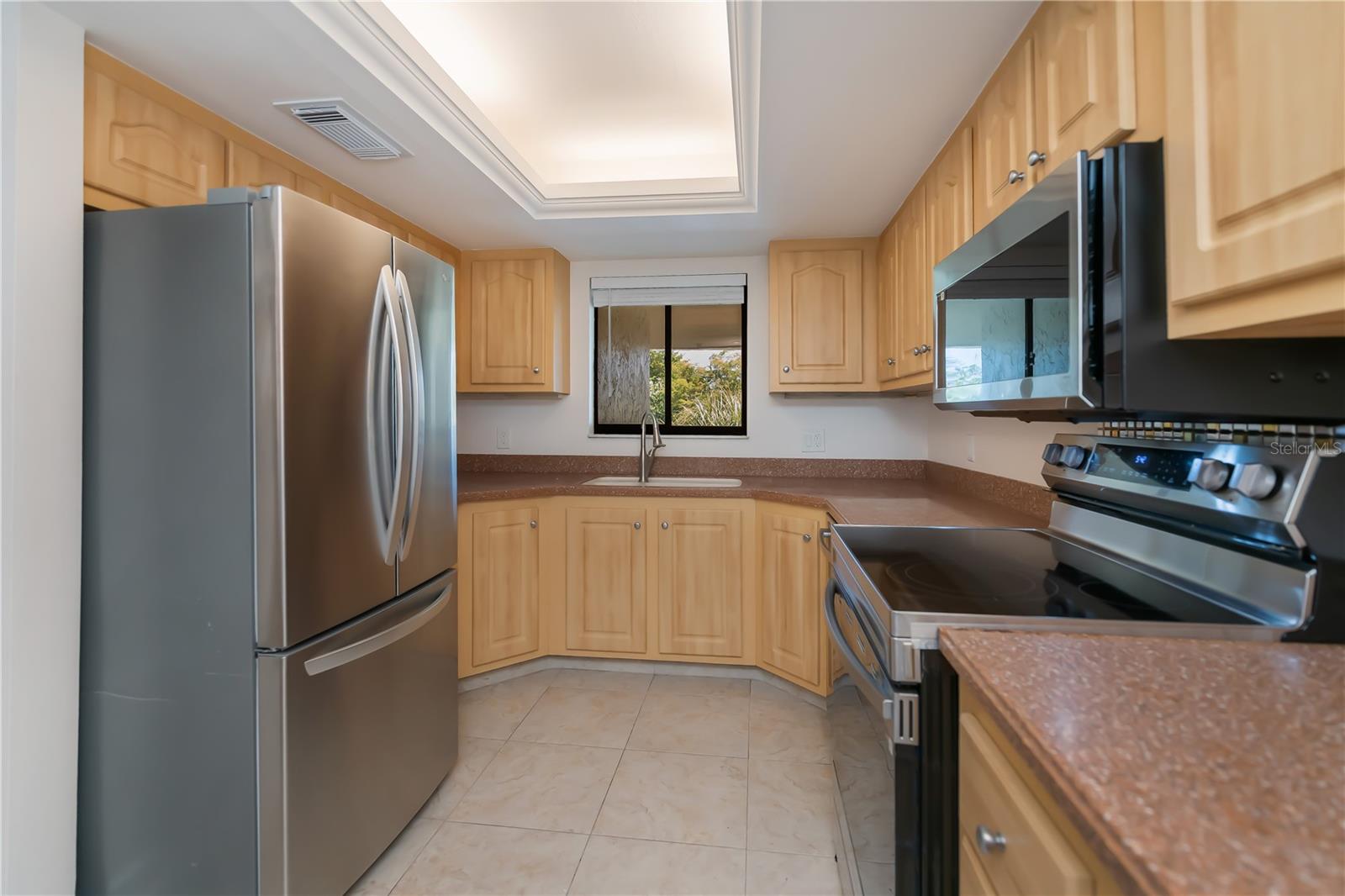 4396 BOWSPRIT COURT 4E