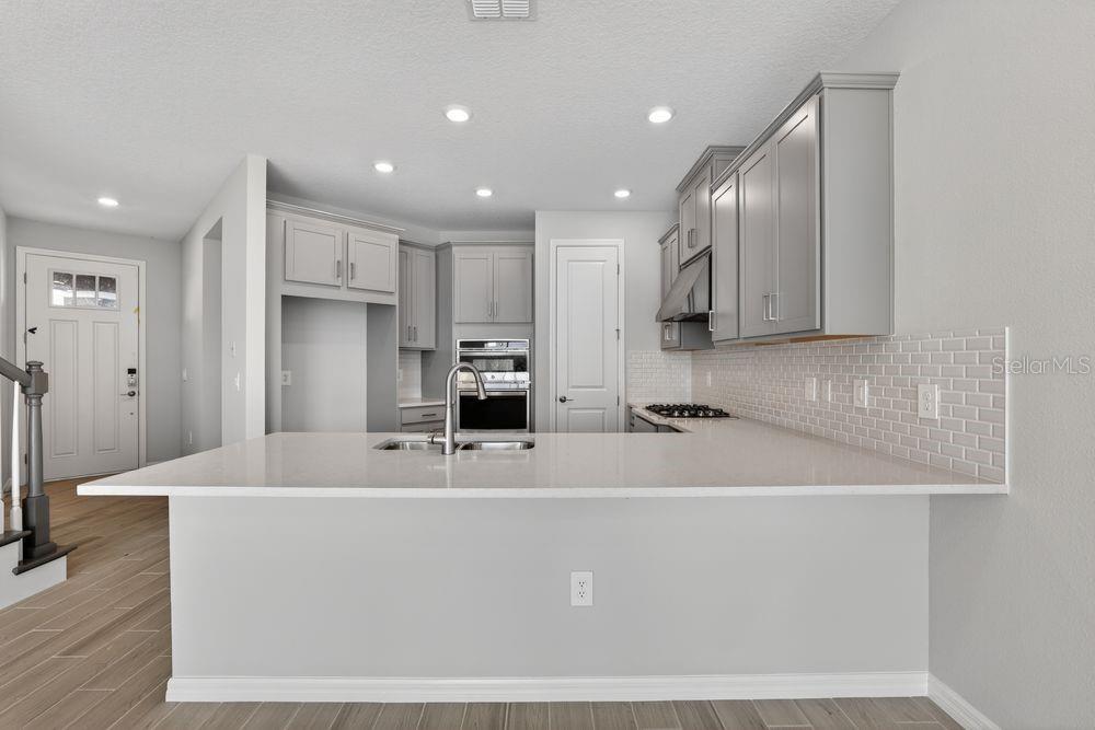 13415 COMMONS AVENUE