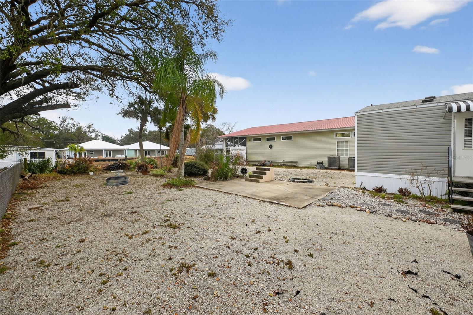 INDIAN HARBOR ESTATES UNIT 04 - Residential