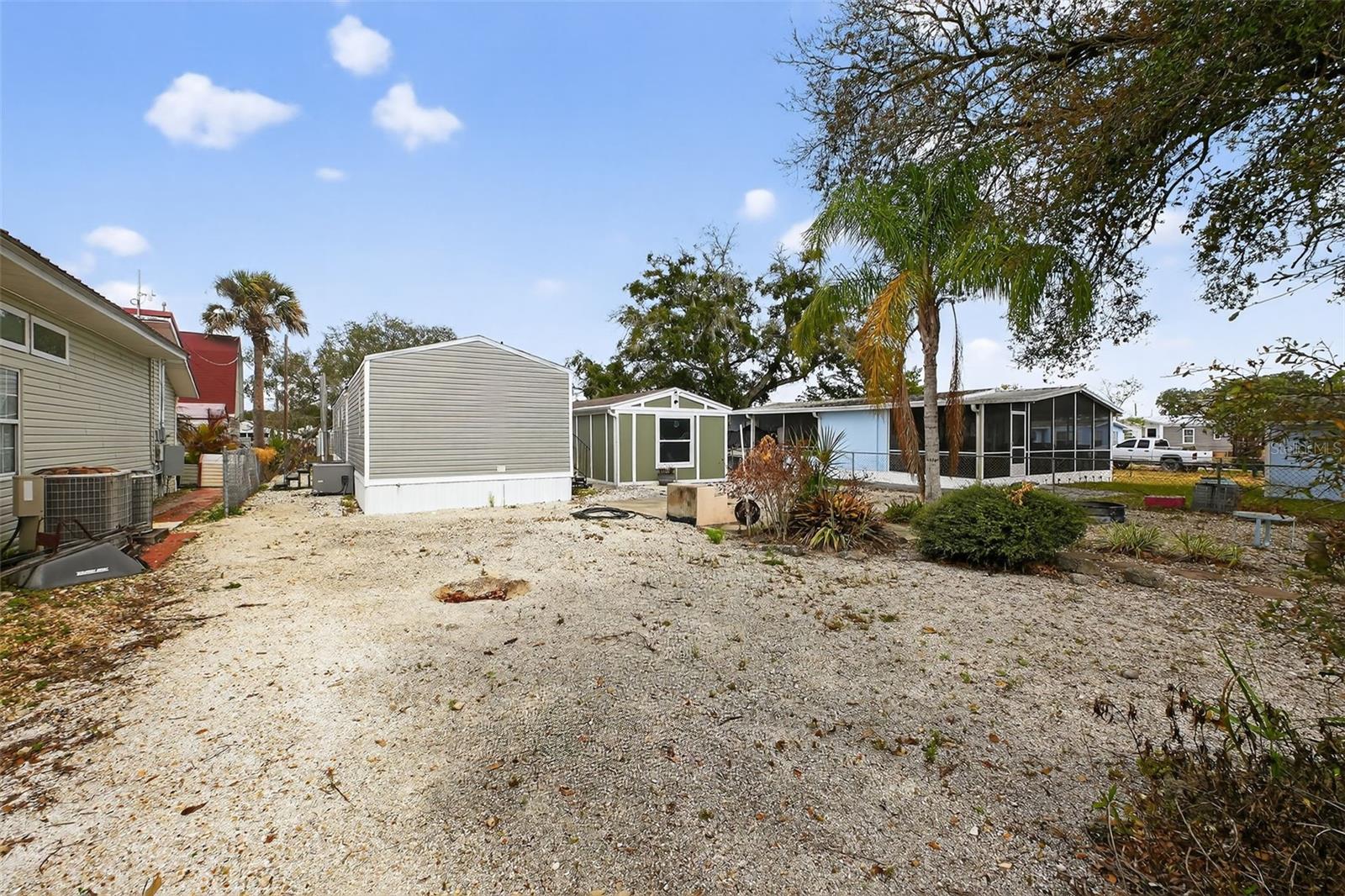 INDIAN HARBOR ESTATES UNIT 04 - Residential