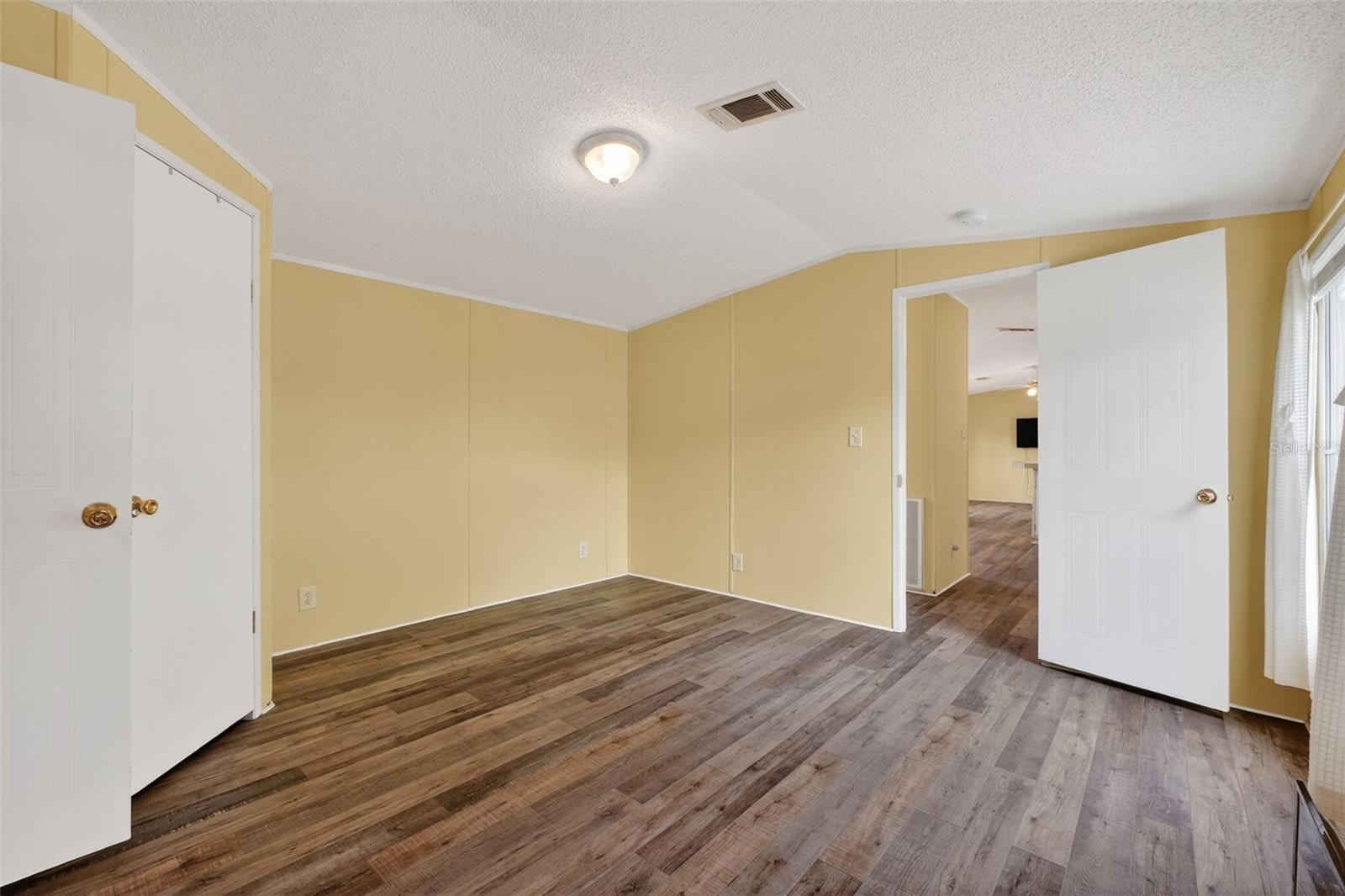 INDIAN HARBOR ESTATES UNIT 04 - Residential