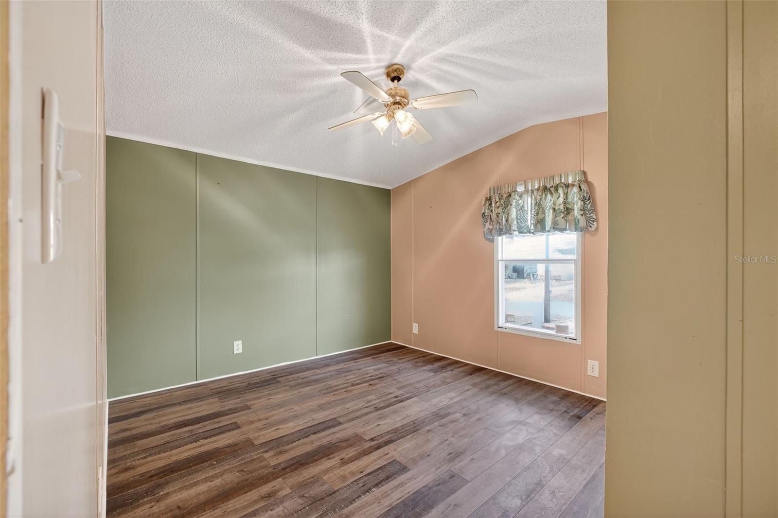 INDIAN HARBOR ESTATES UNIT 04 - Residential