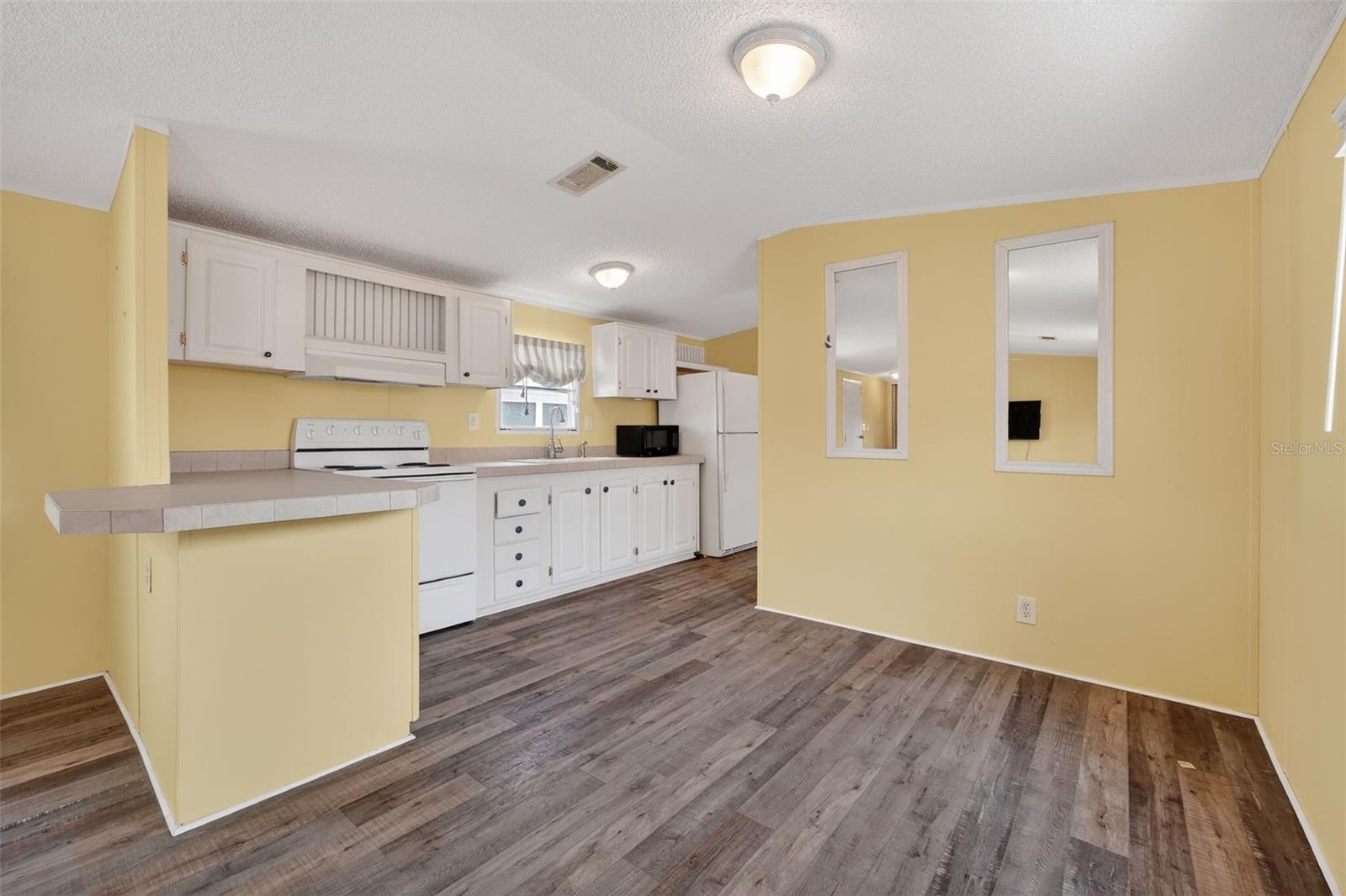 INDIAN HARBOR ESTATES UNIT 04 - Residential