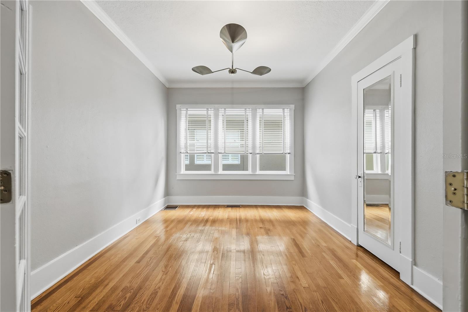 ALISON HALPIN 46/103 - Residential Lease