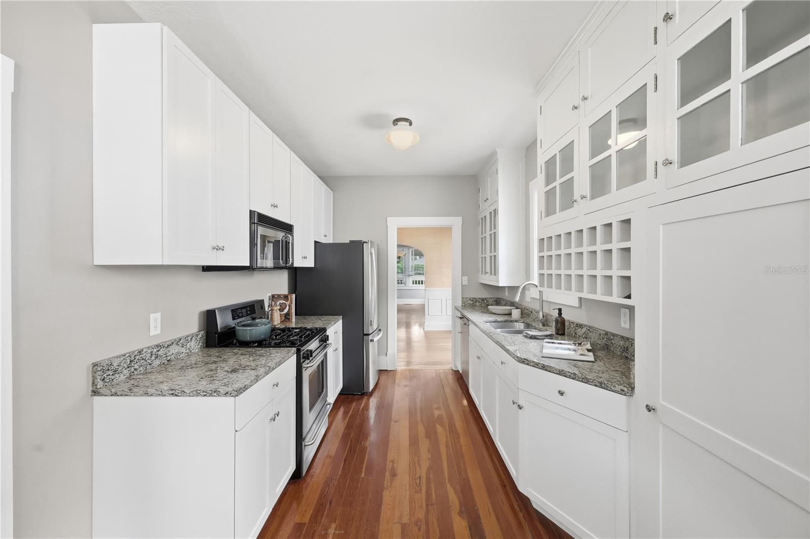 ALISON HALPIN 46/103 - Residential Lease