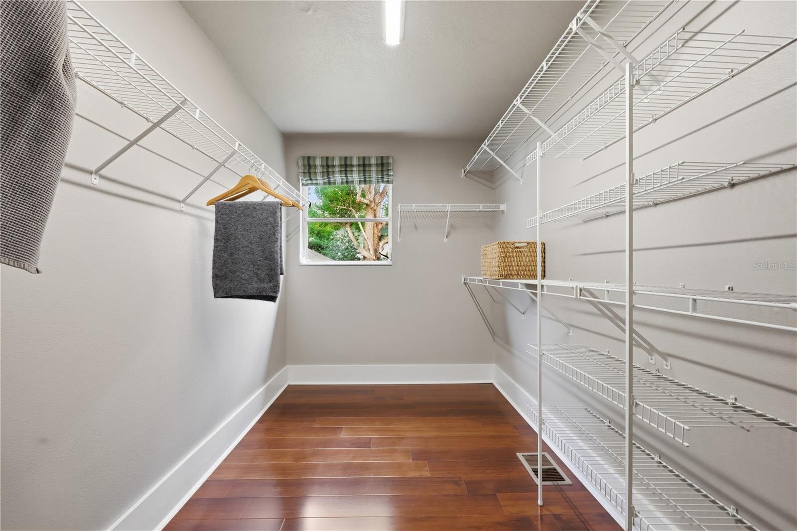 ALISON HALPIN 46/103 - Residential Lease