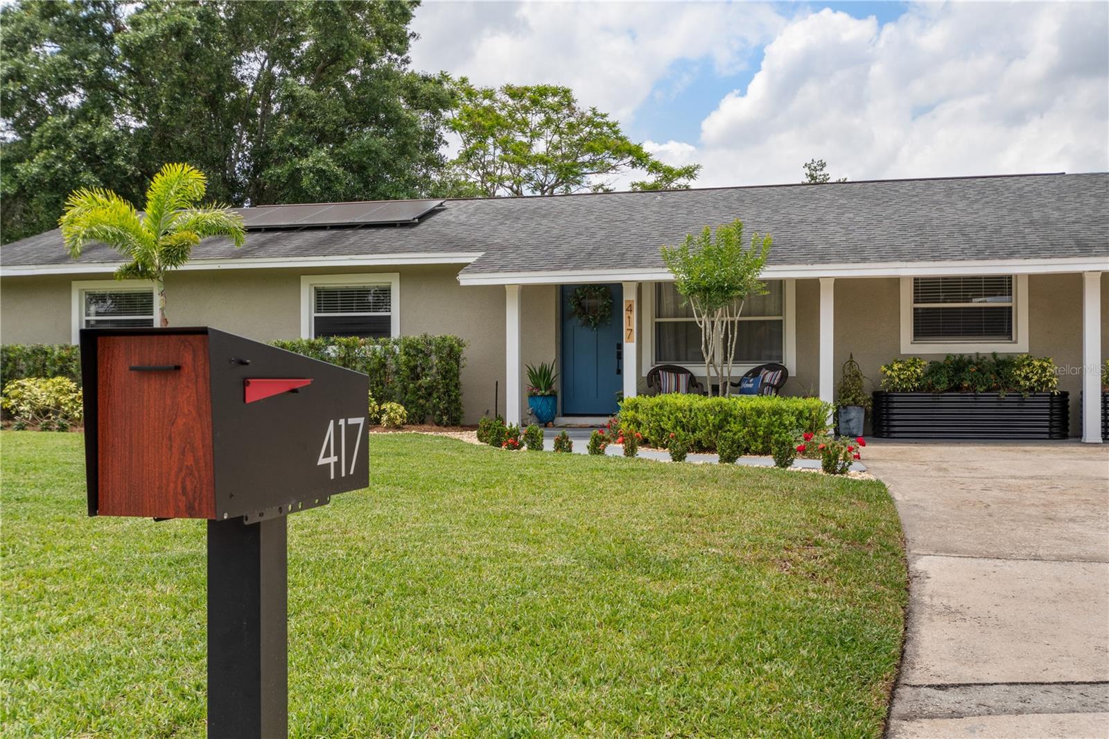 417 CARVELL DRIVE