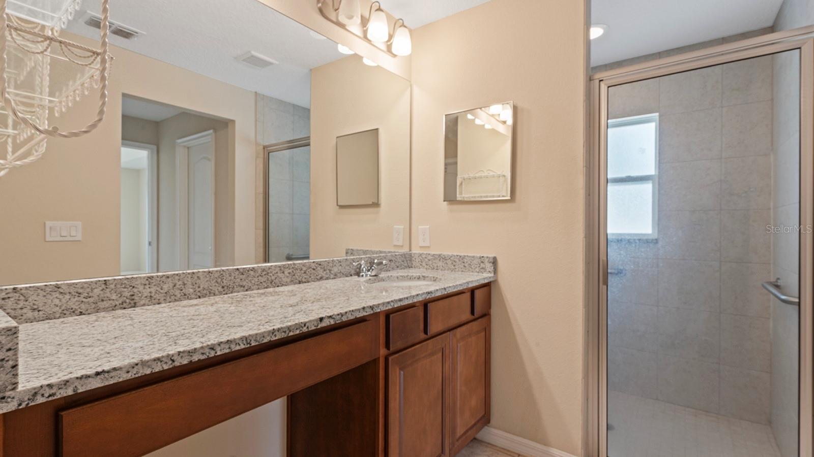 RUNNYMEDE OAKS UNREC - Residential