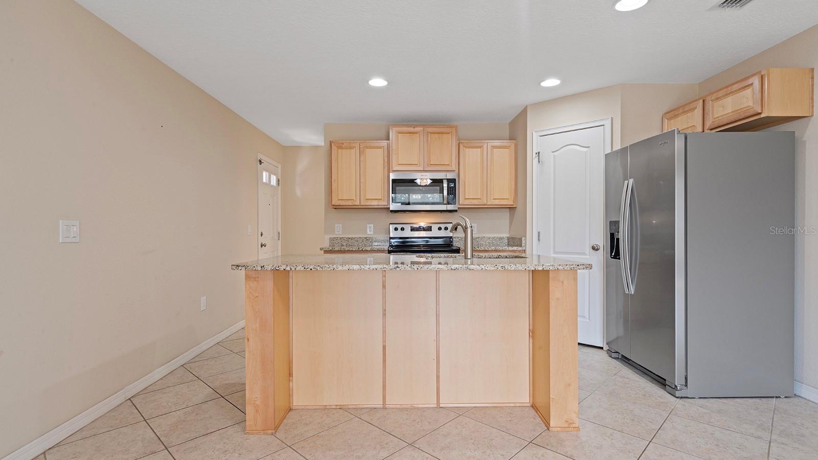 RUNNYMEDE OAKS UNREC - Residential