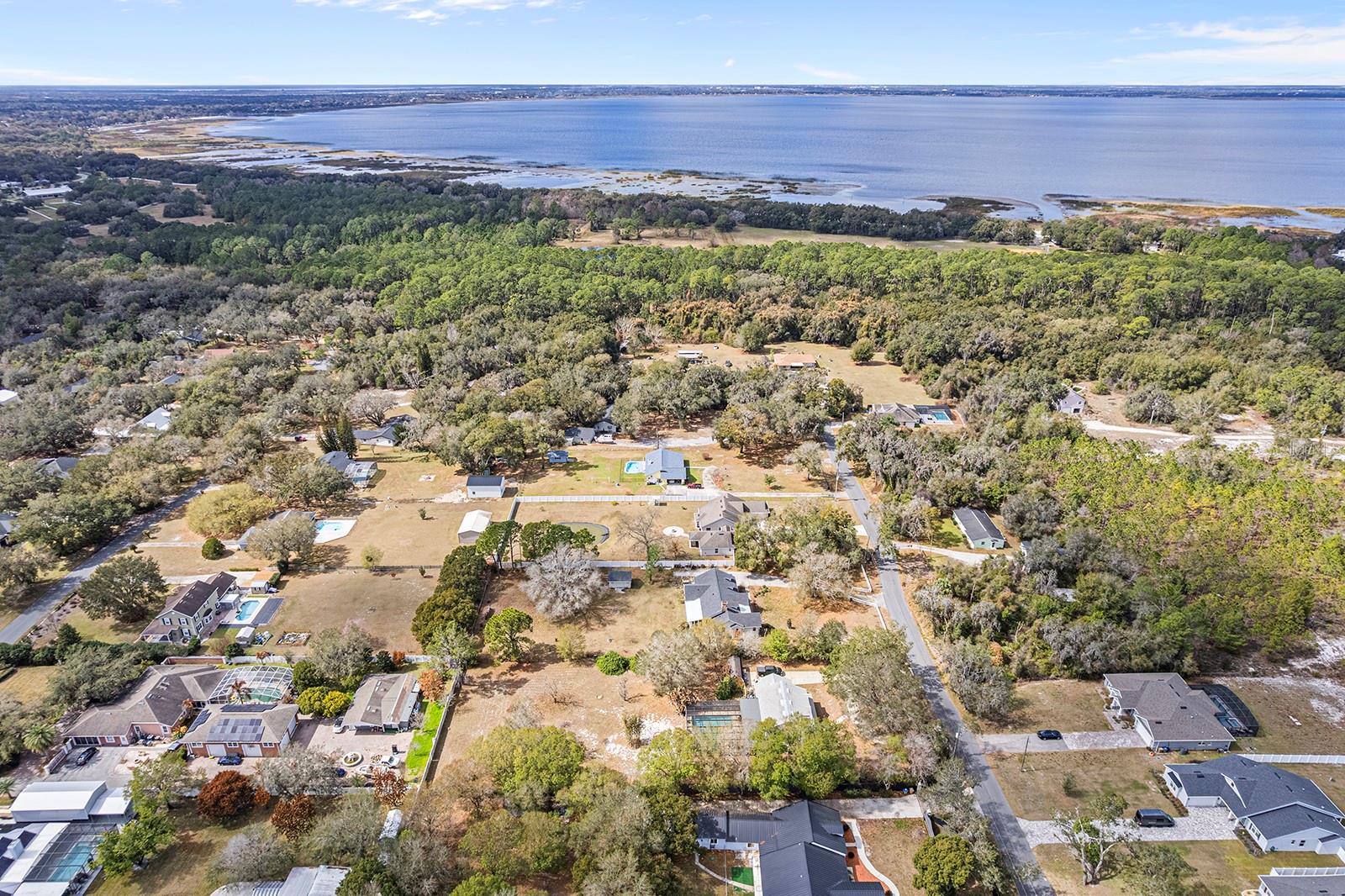 RUNNYMEDE OAKS UNREC - Residential