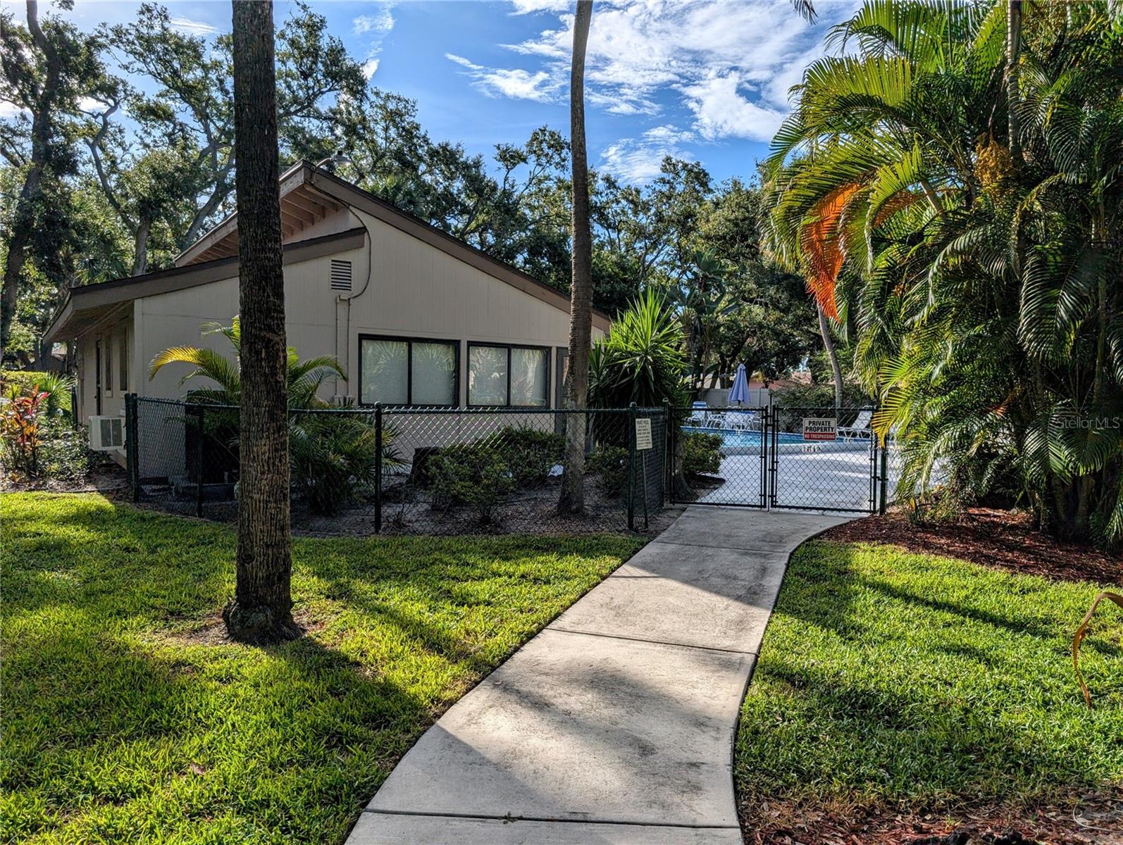 WOODLAND VILLAGE - Residential Lease