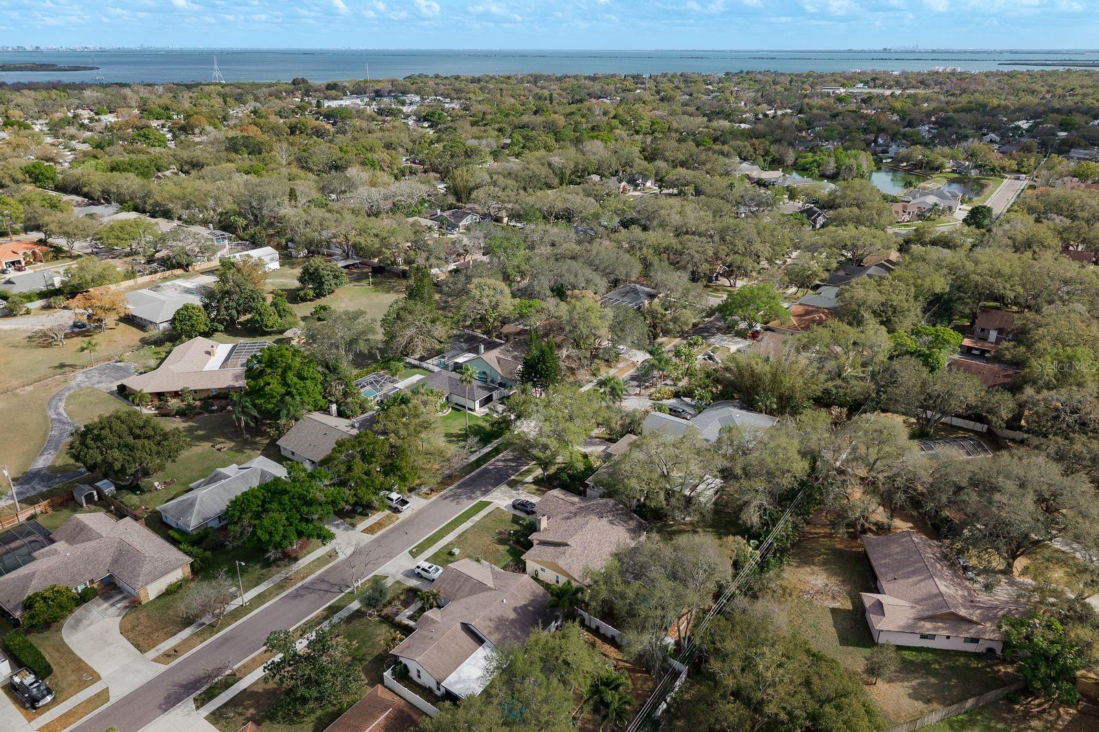 COUNTRY TRAILS - Residential