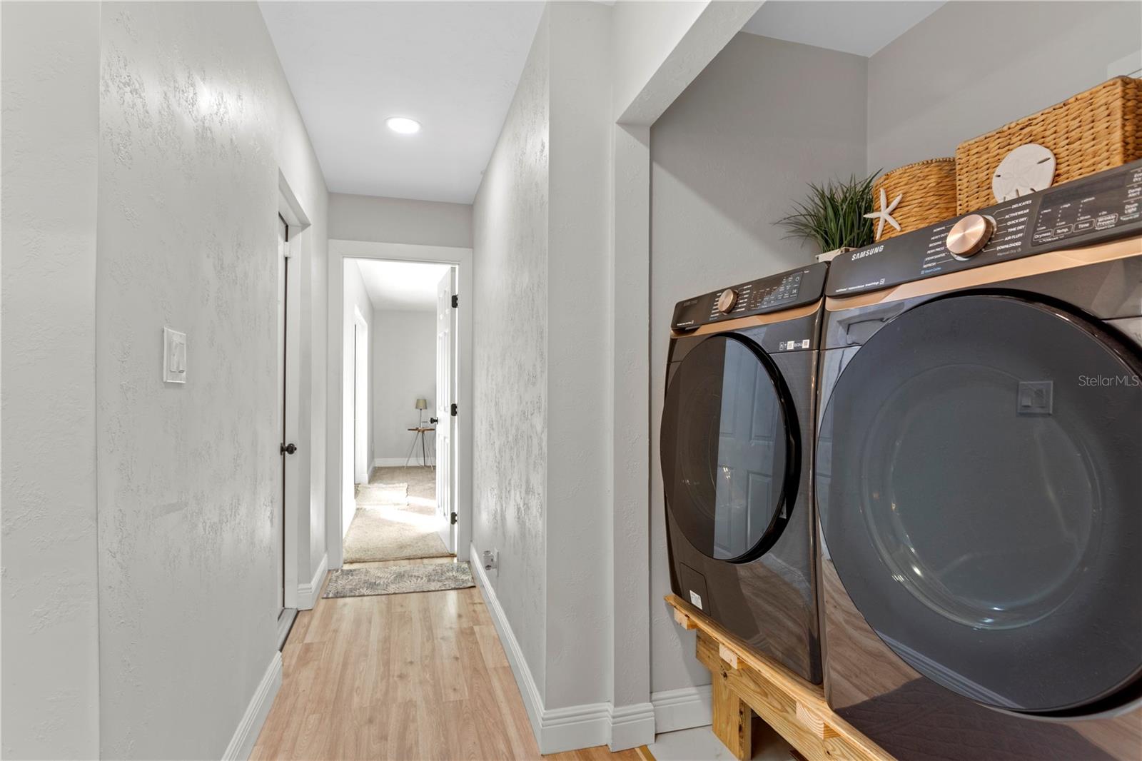 MEADOW LAWN 9TH ADD - Residential