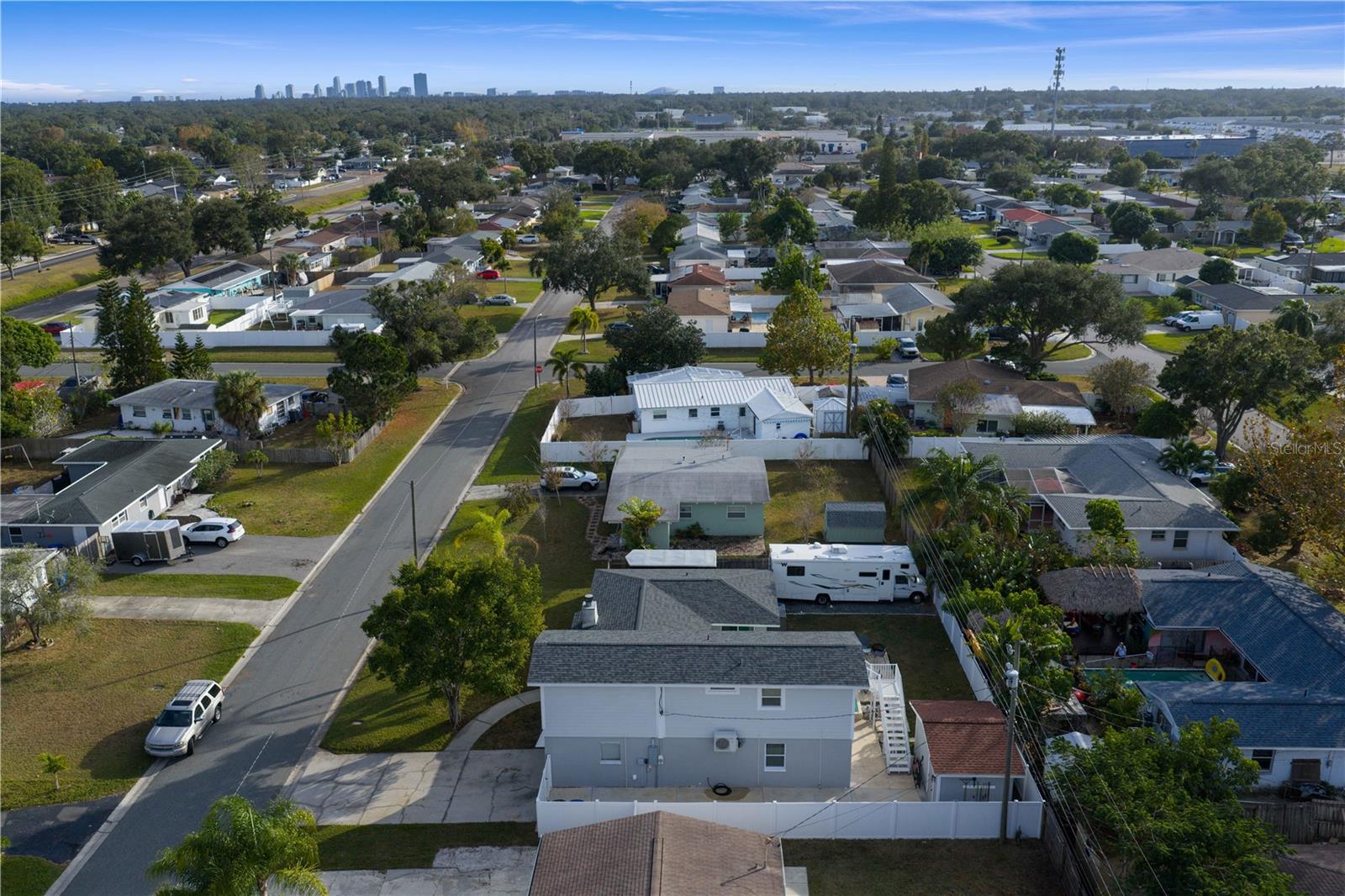 MEADOW LAWN 9TH ADD - Residential