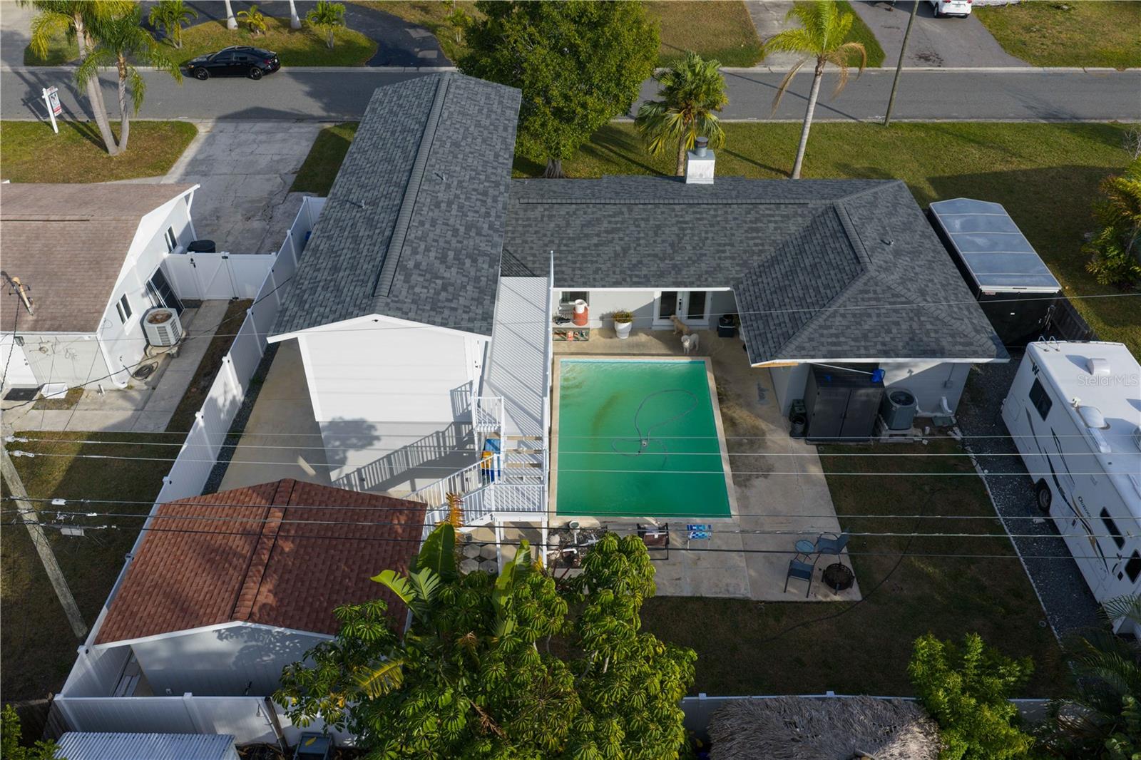 MEADOW LAWN 9TH ADD - Residential